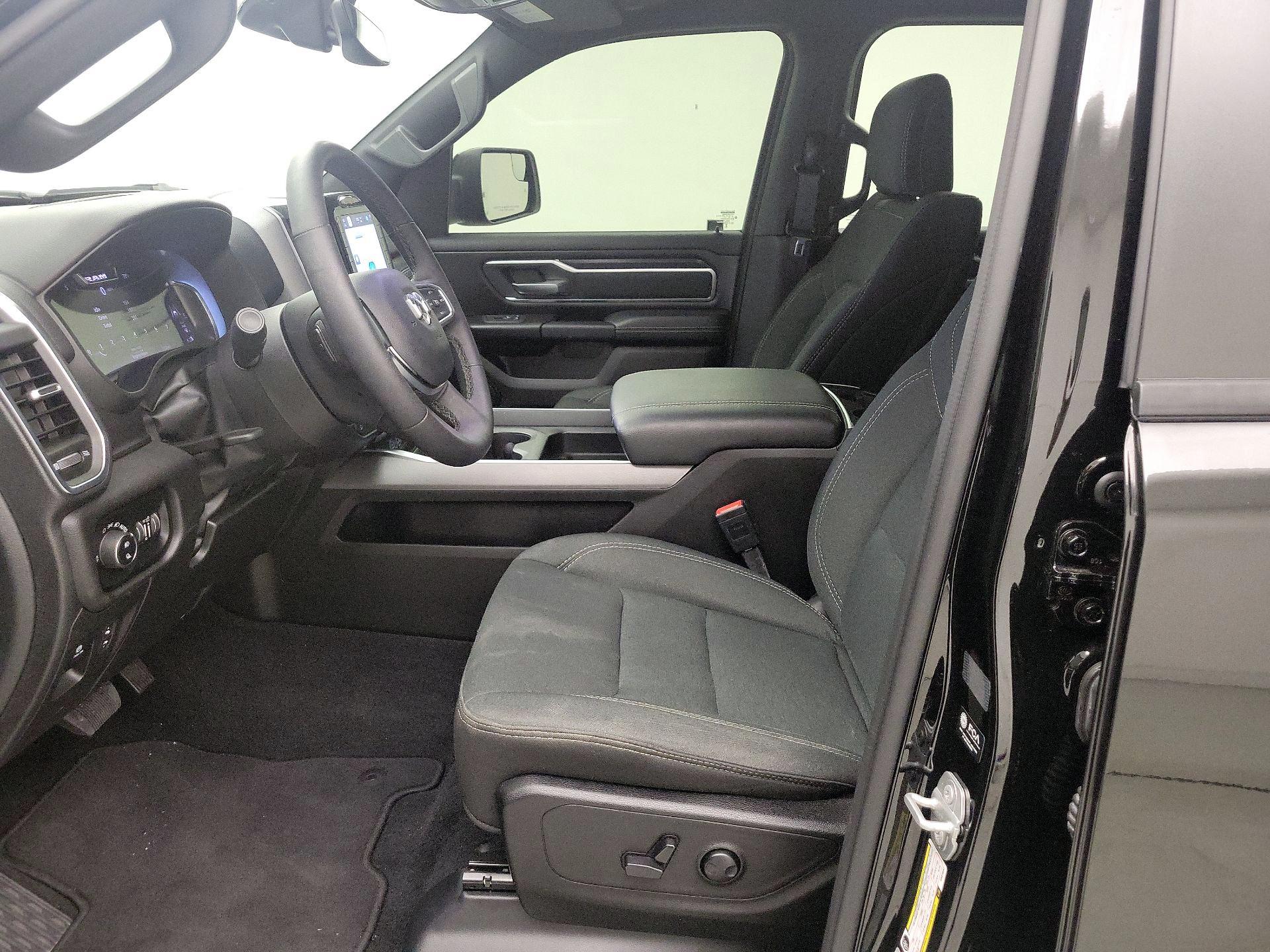Thumbnail: 2025 RAM 1500 - 11