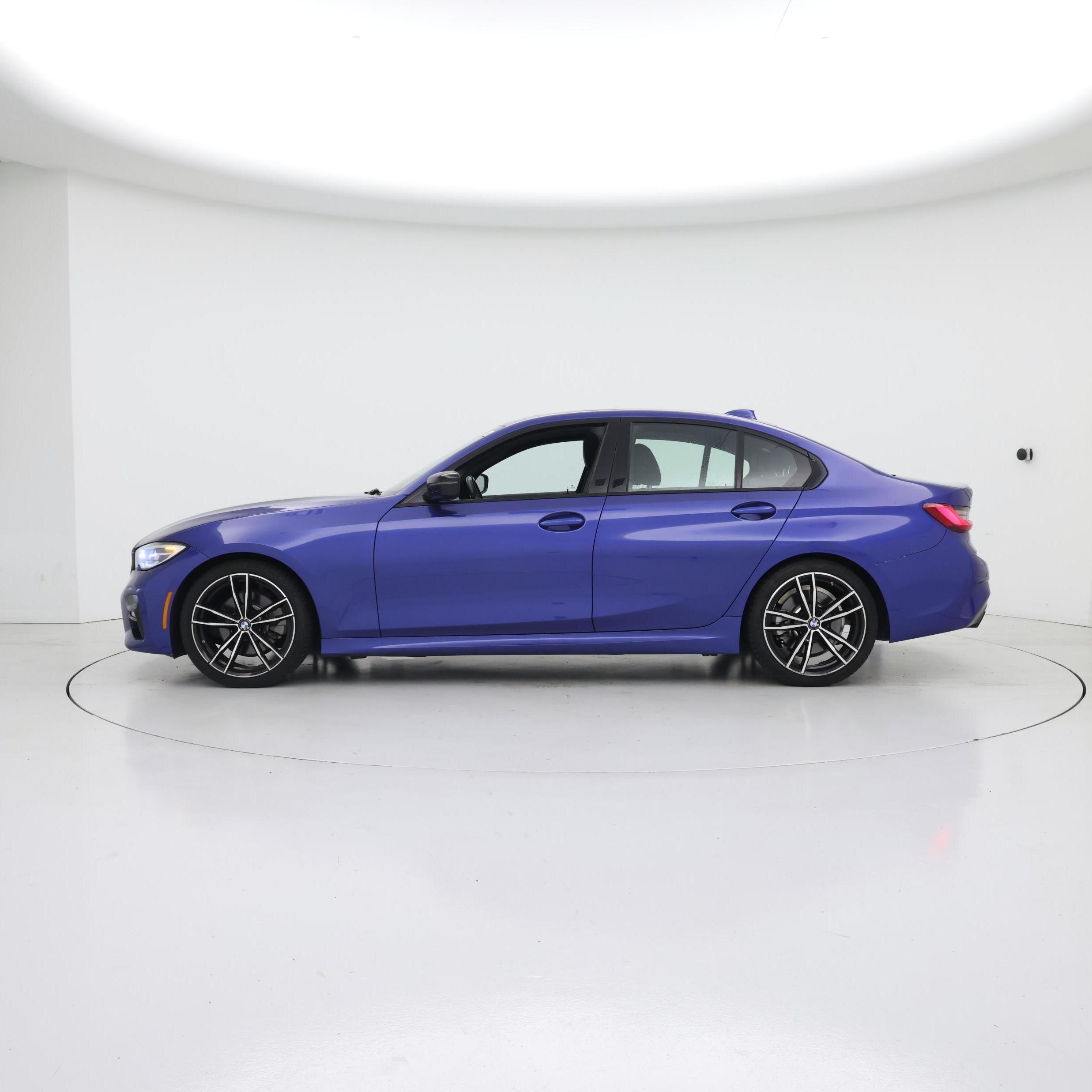 Thumbnail: 2021 BMW 3 Series - 3