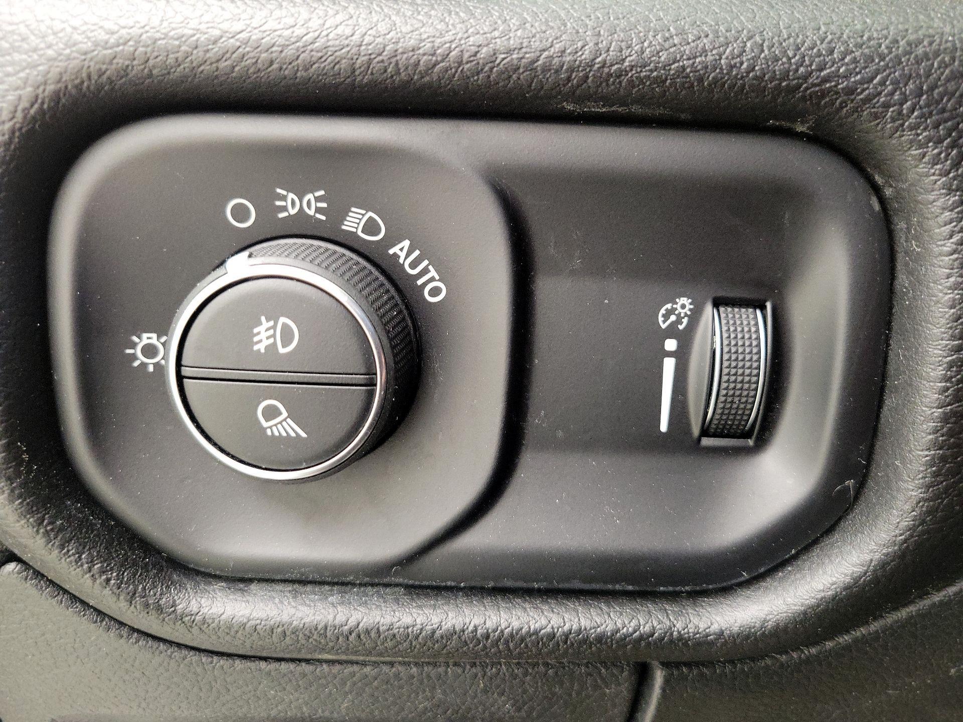 Thumbnail: 2023 RAM 1500 - 13