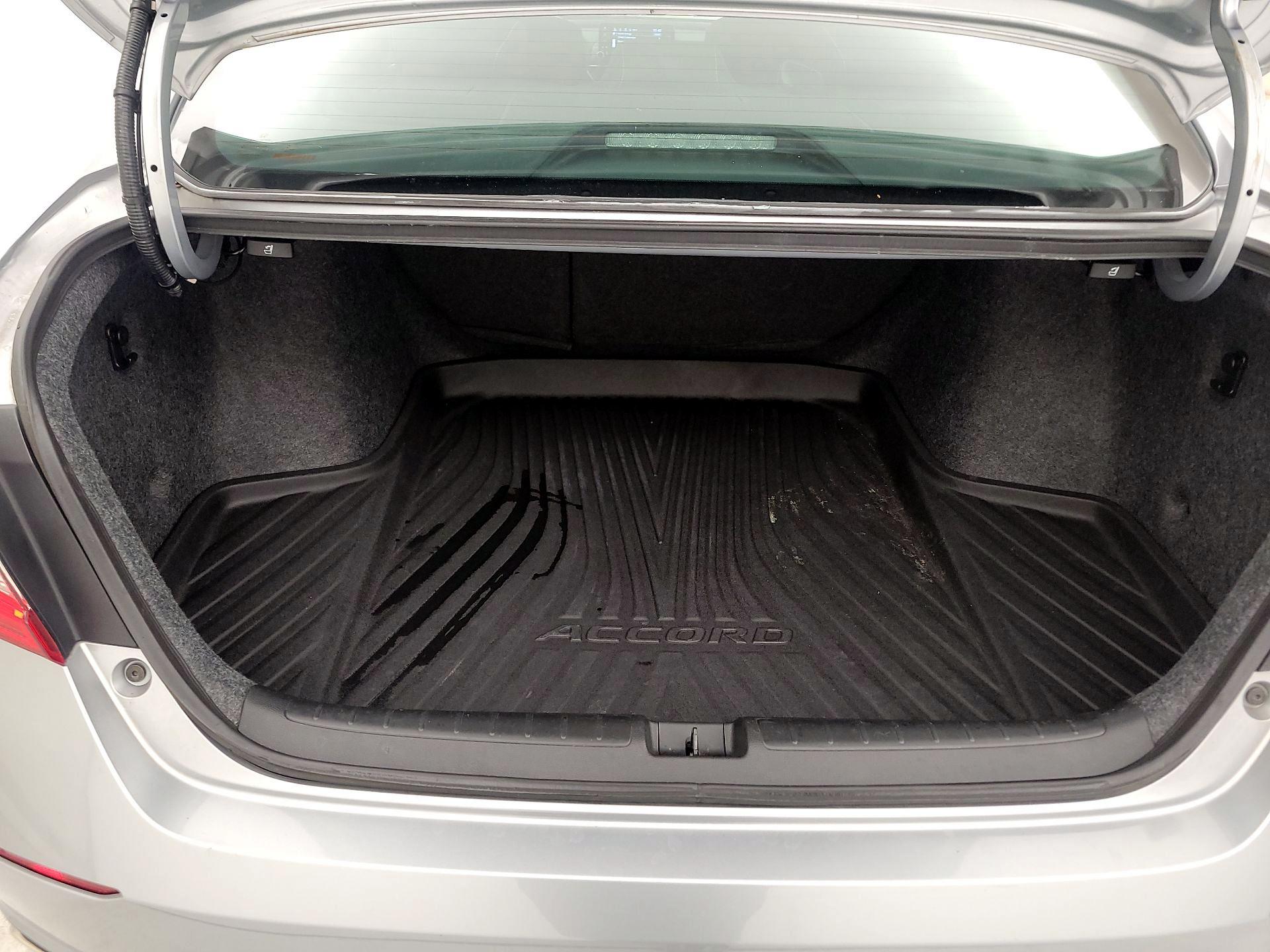 Thumbnail: 2022 Honda Accord - 20