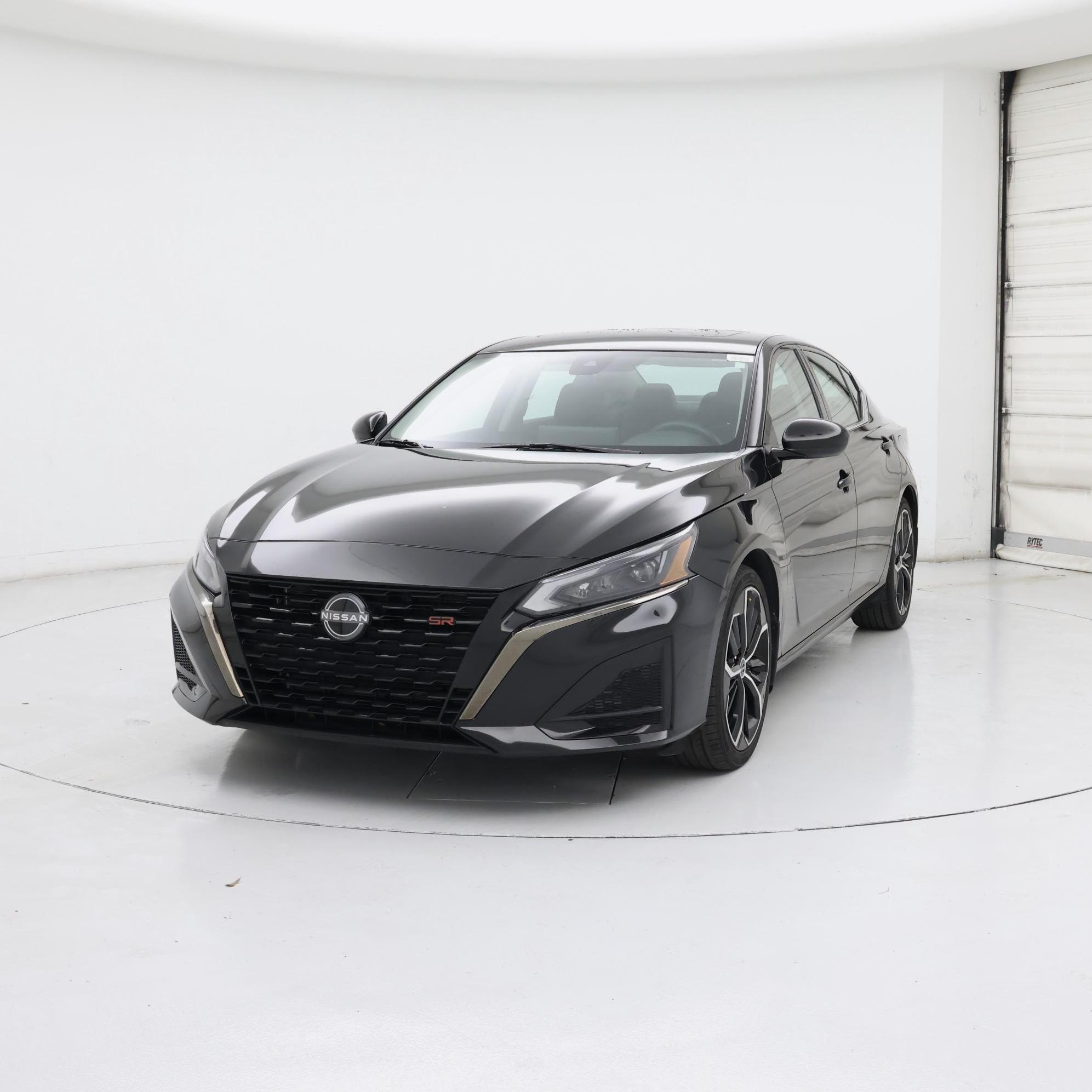 Thumbnail: 2023 Nissan Altima - 4