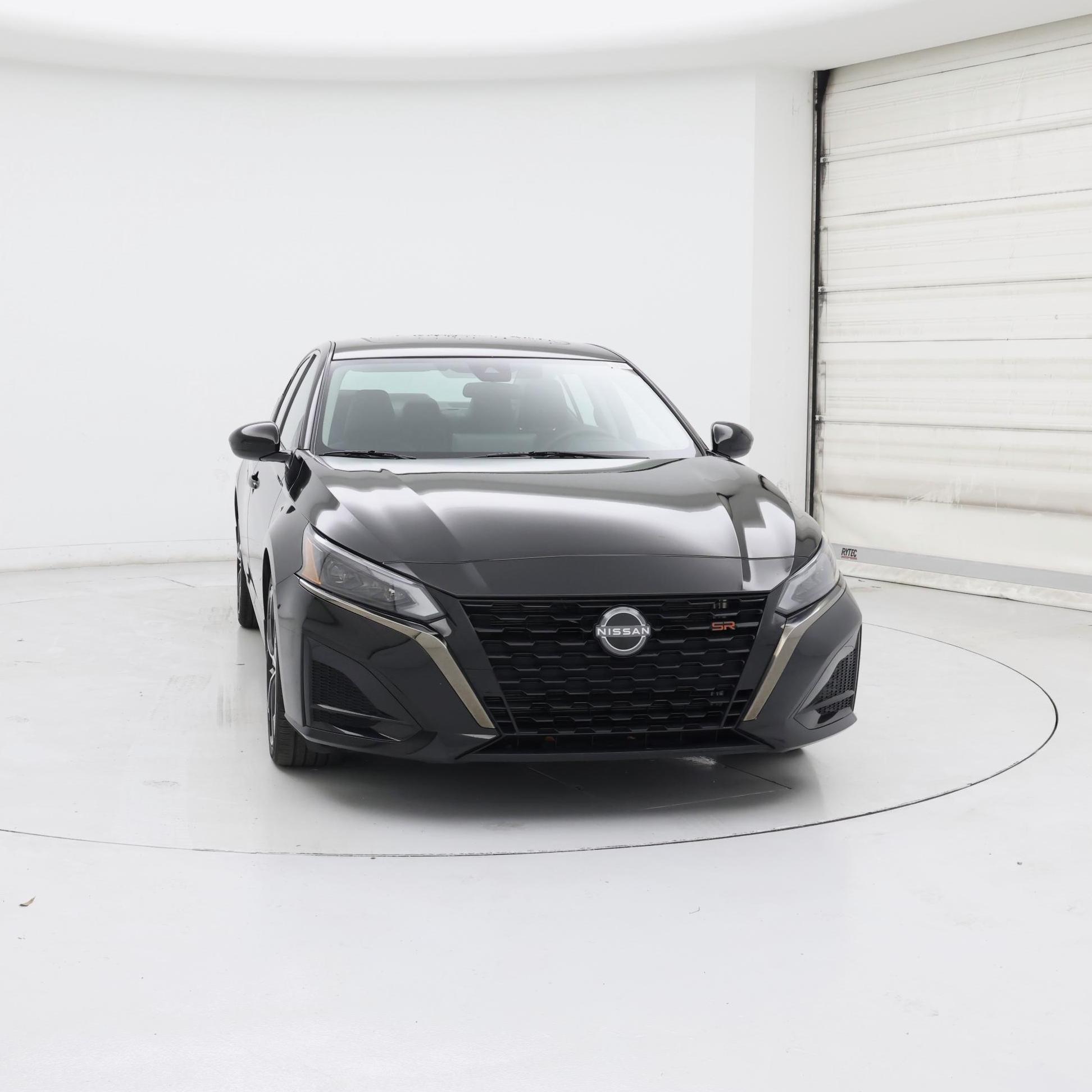 Thumbnail: 2023 Nissan Altima - 5