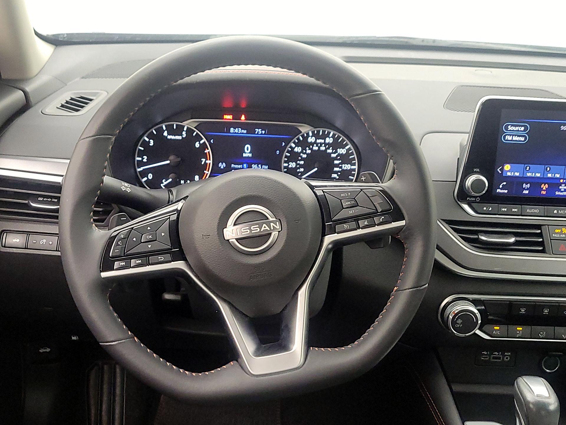 Thumbnail: 2023 Nissan Altima - 10