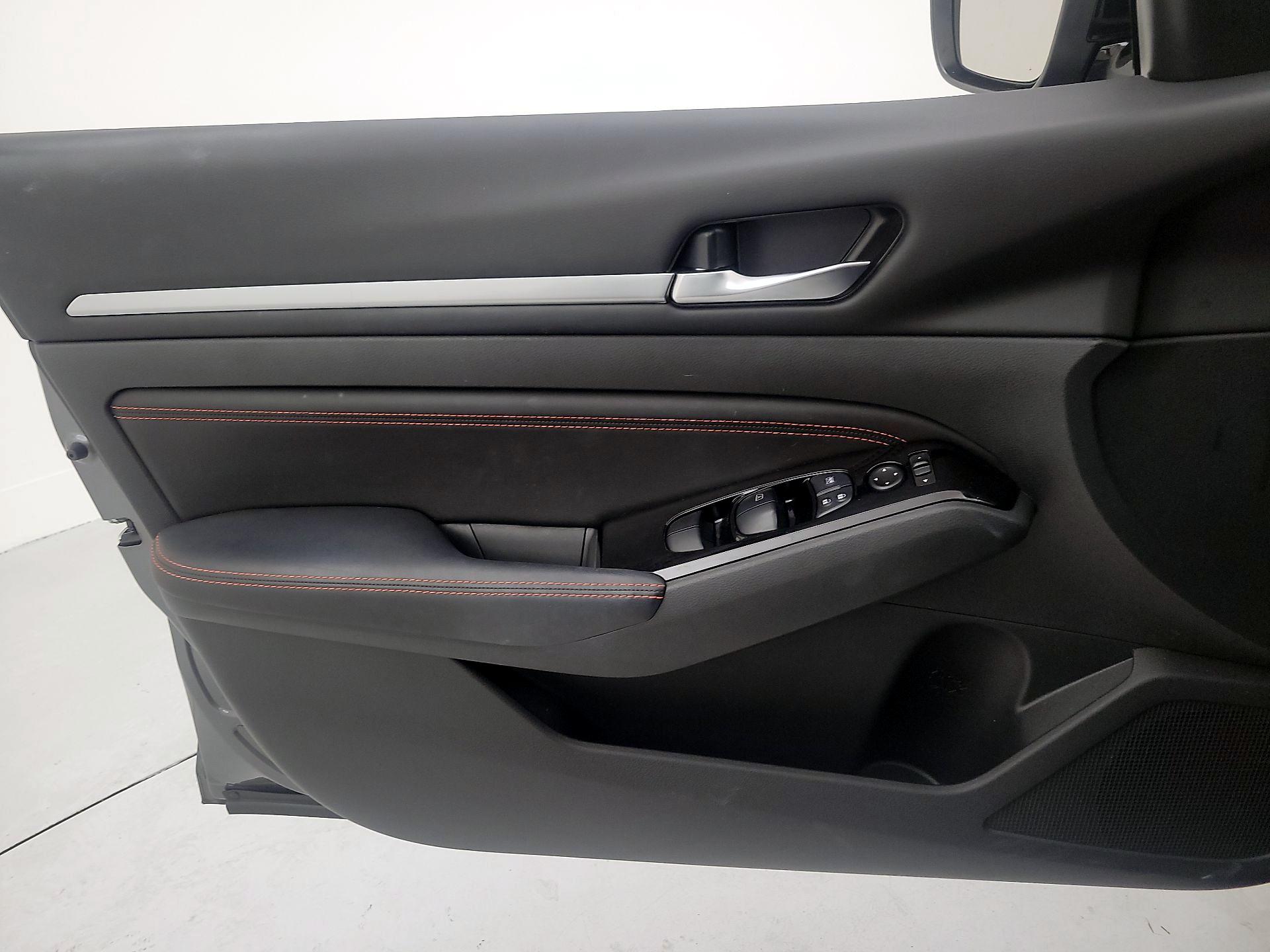 Thumbnail: 2023 Nissan Altima - 12