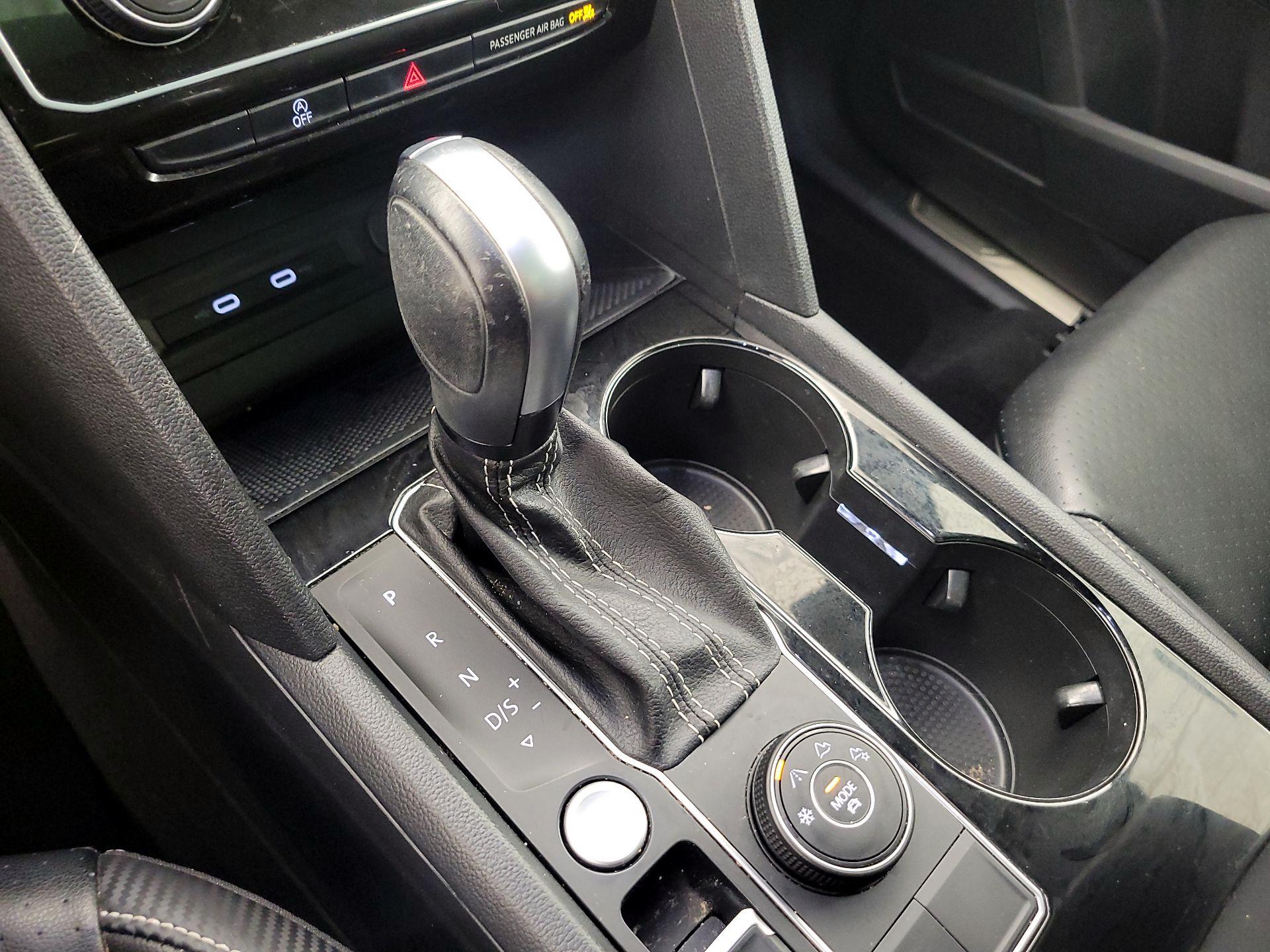 Thumbnail: 2022 Volkswagen Atlas - 15