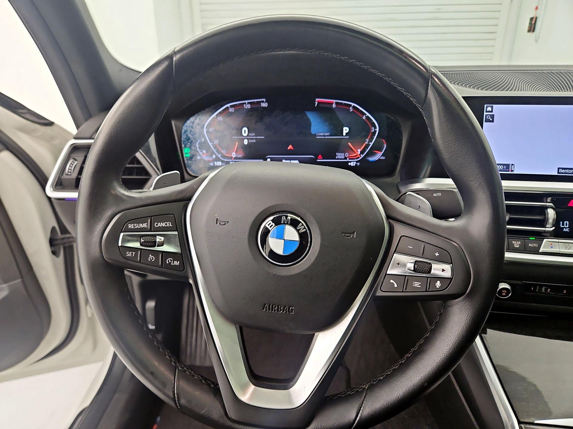 Thumbnail: 2022 BMW 3 Series - 10