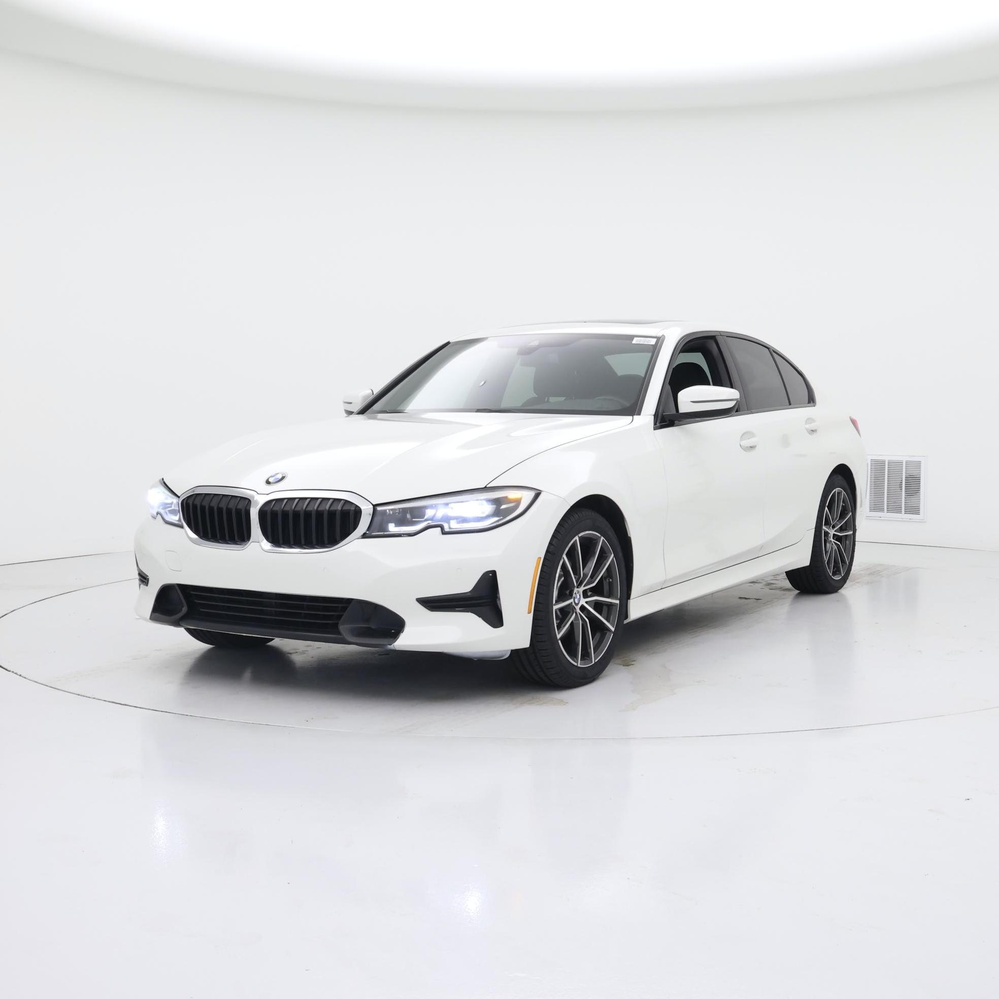 Thumbnail: 2022 BMW 3 Series - 4