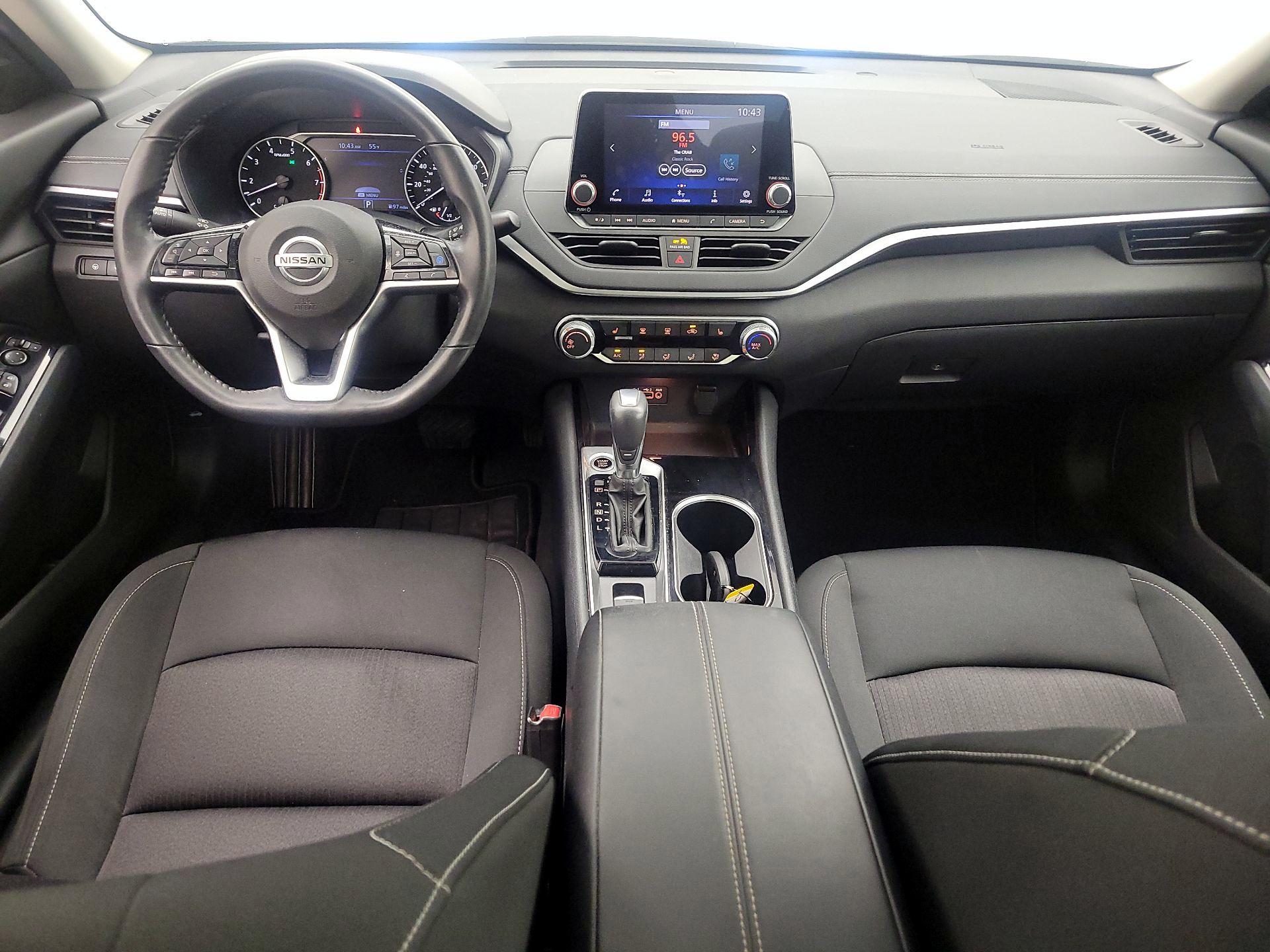 Thumbnail: 2021 Nissan Altima - 9