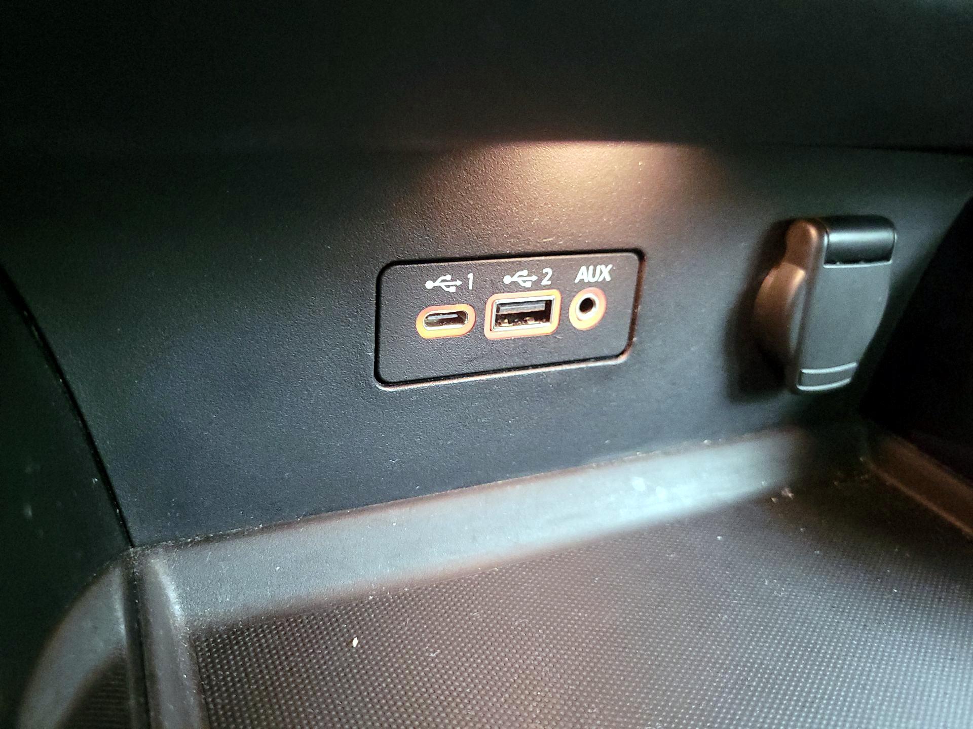 Thumbnail: 2021 Nissan Altima - 18