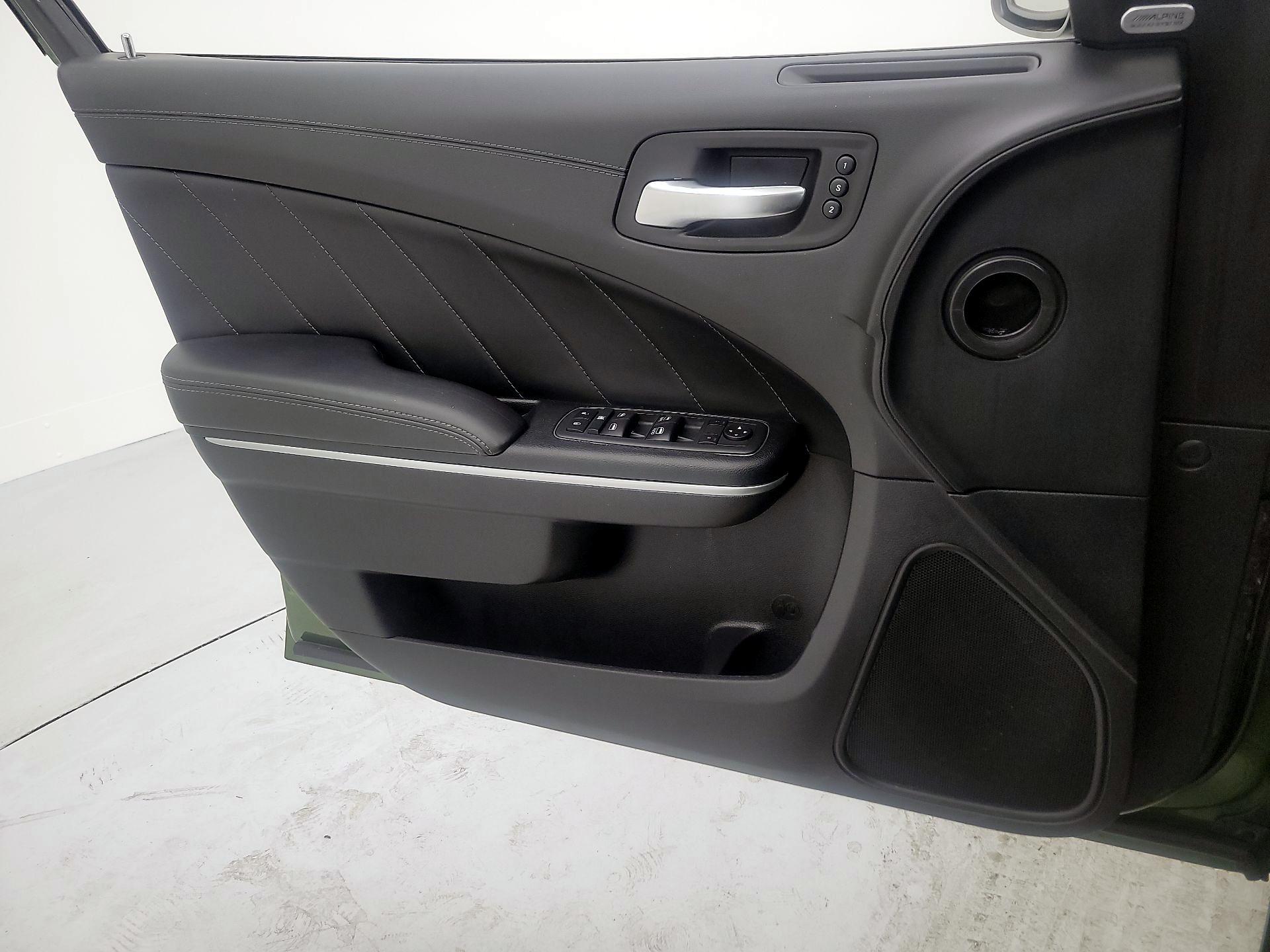 Thumbnail: 2020 Dodge Charger - 12