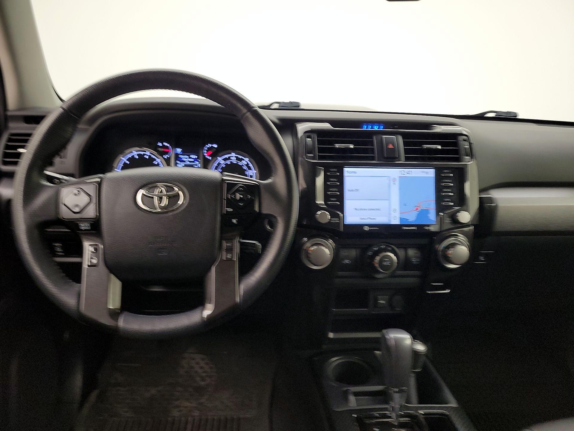 Thumbnail: 2021 Toyota 4Runner - 9