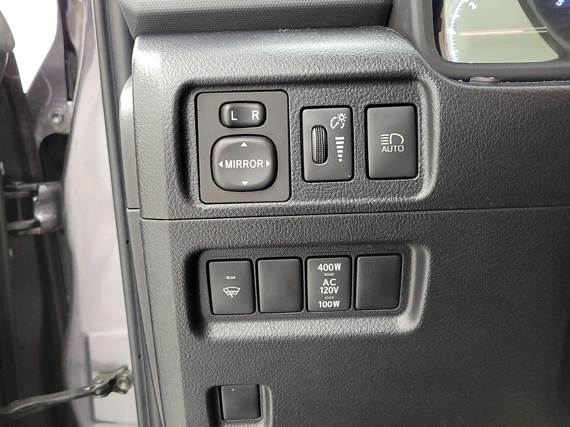 Thumbnail: 2021 Toyota 4Runner - 13