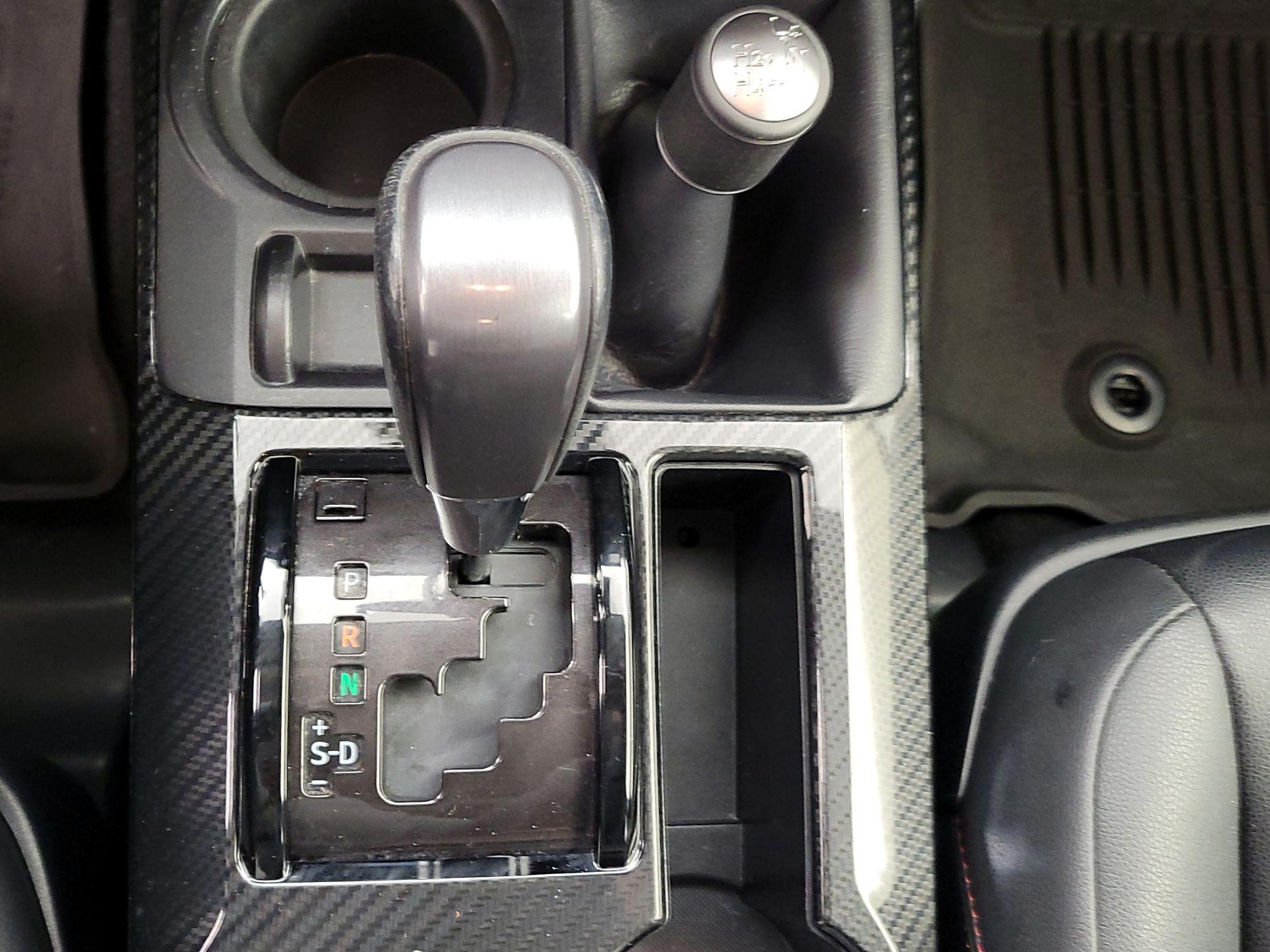 Thumbnail: 2021 Toyota 4Runner - 17