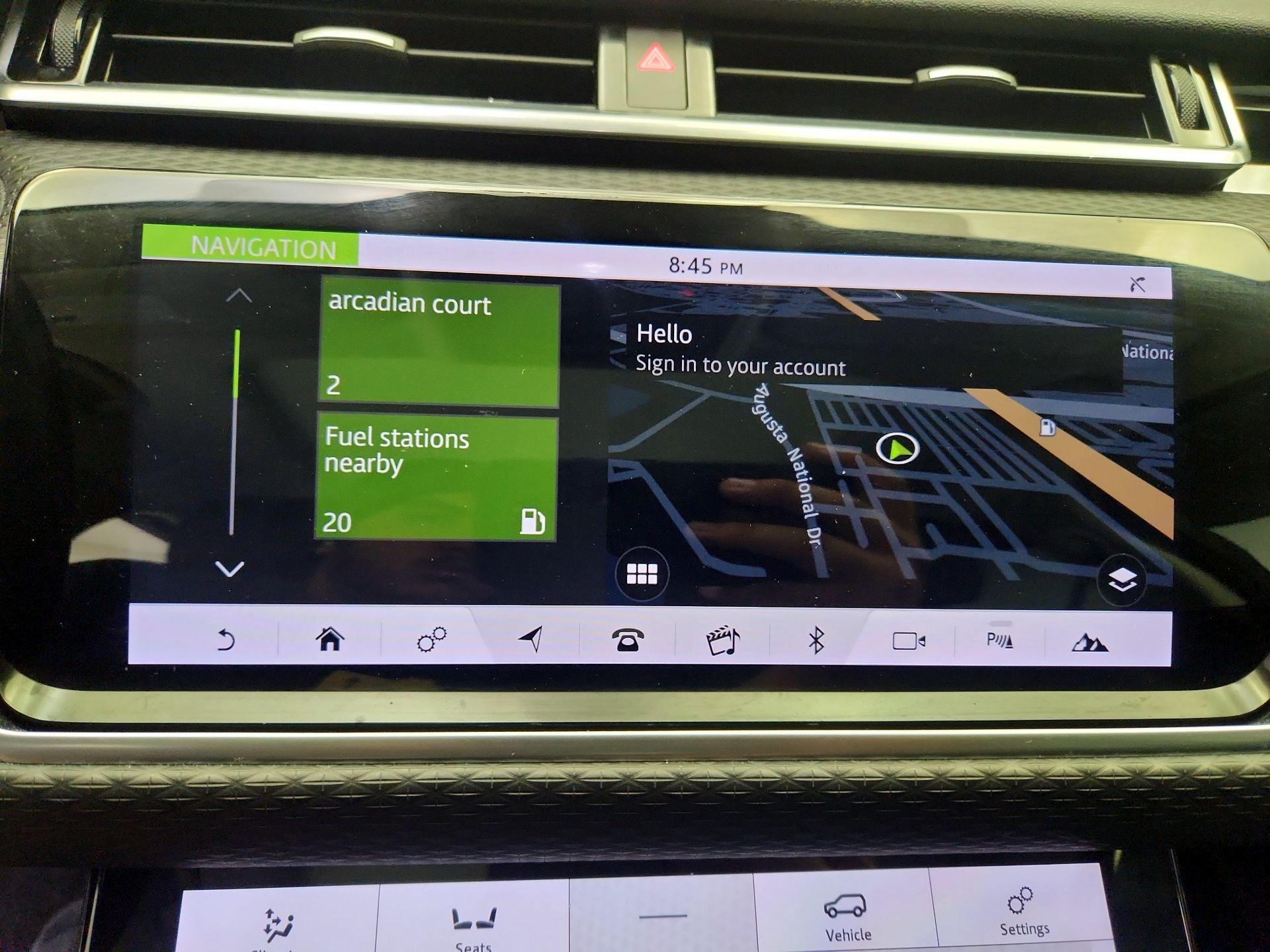 Thumbnail: 2018 Land Rover Range Rover Velar - 14