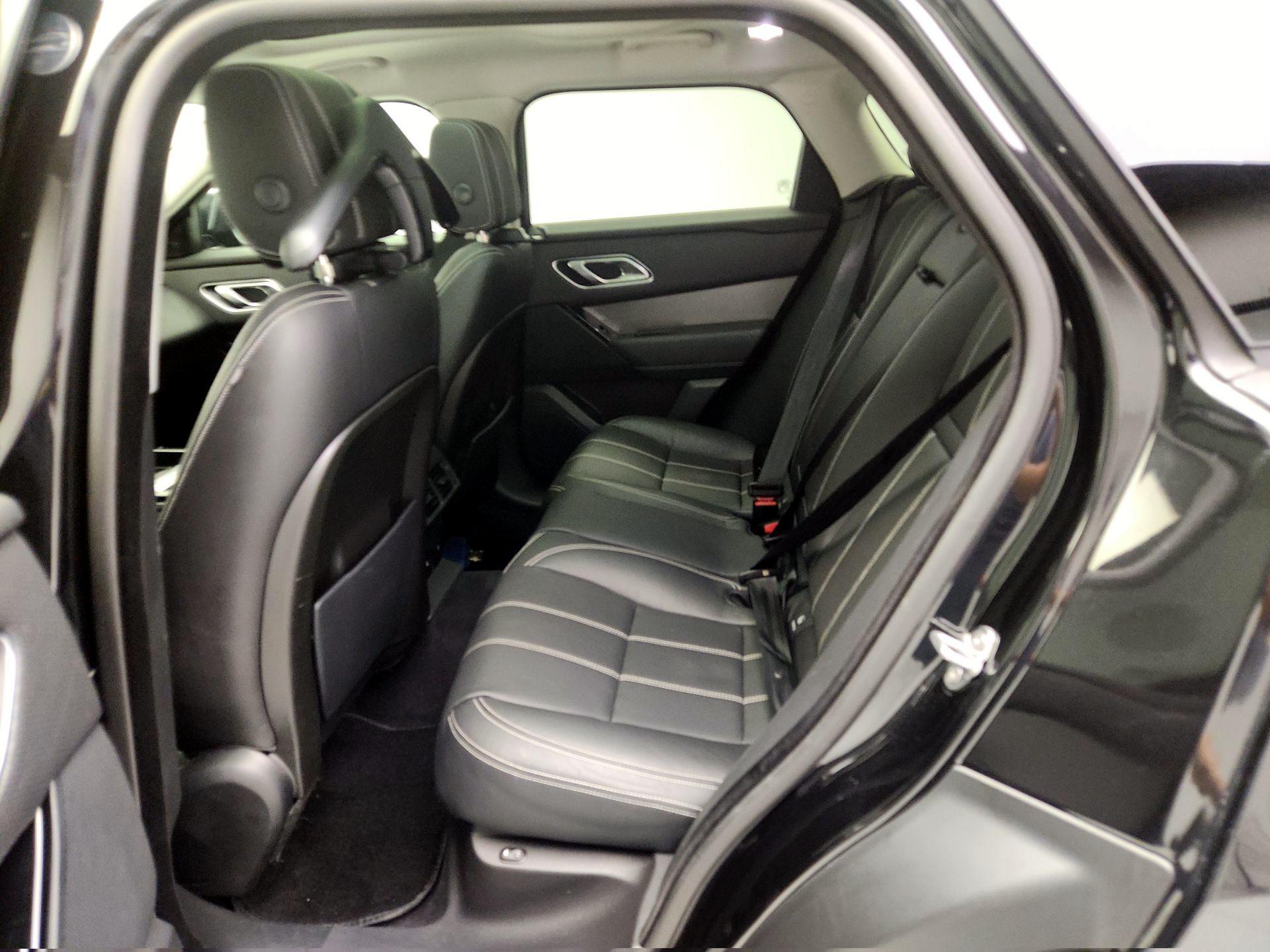 Thumbnail: 2018 Land Rover Range Rover Velar - 20