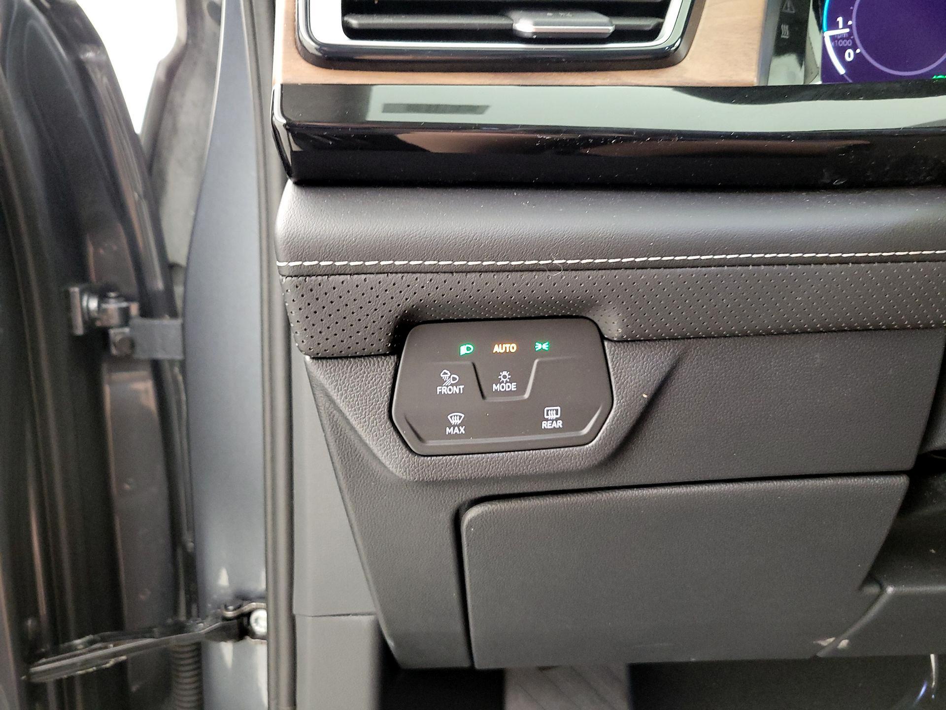 Thumbnail: 2025 Volkswagen Atlas - 13