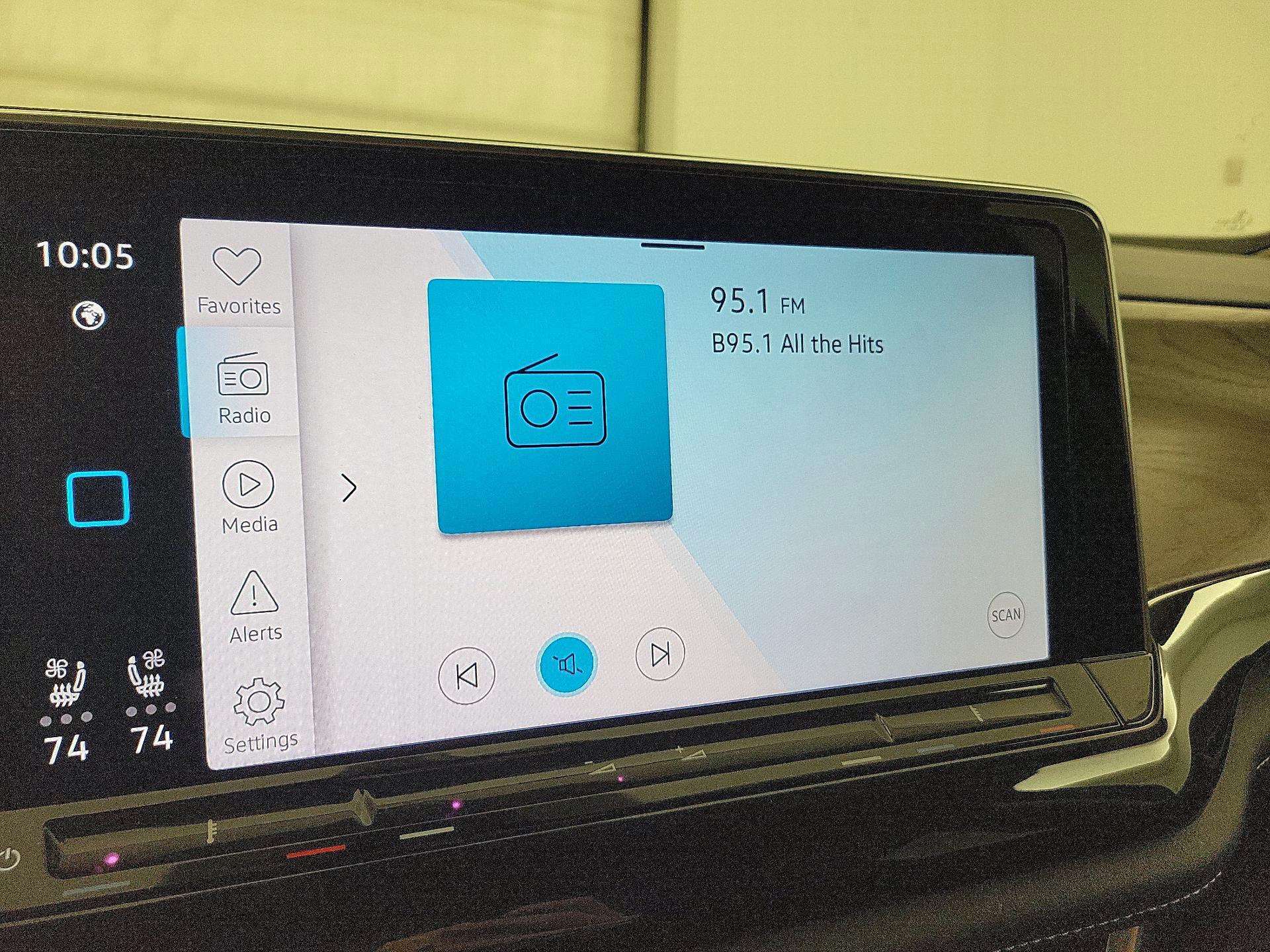 Thumbnail: 2025 Volkswagen Atlas - 16