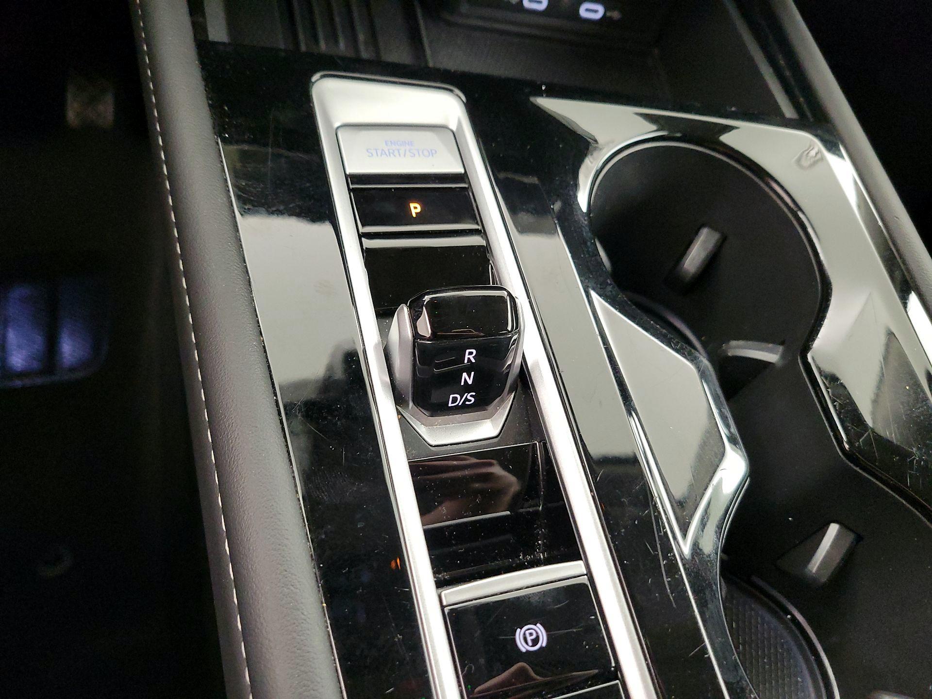 Thumbnail: 2025 Volkswagen Atlas - 18