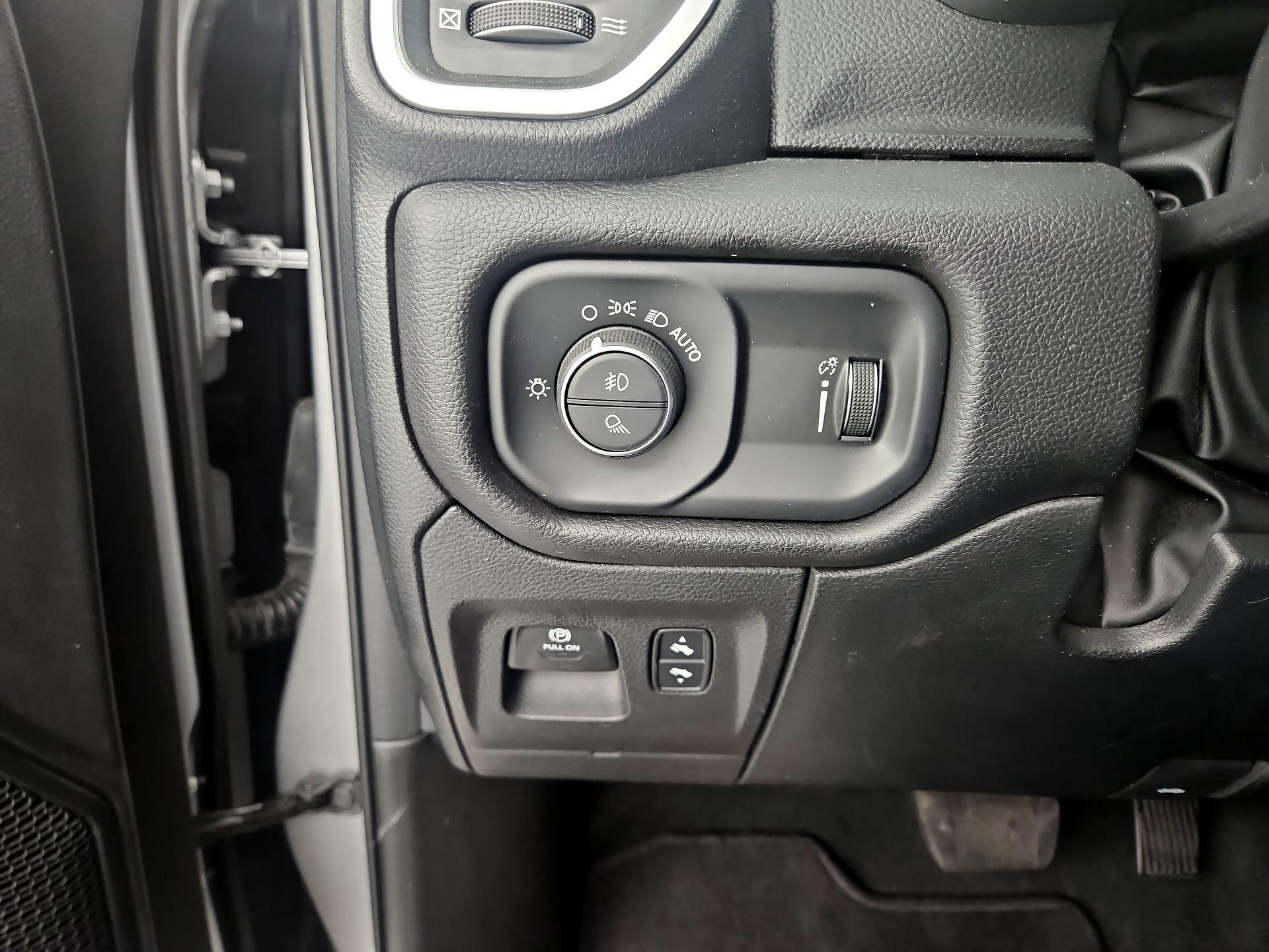 Thumbnail: 2022 RAM 1500 - 11