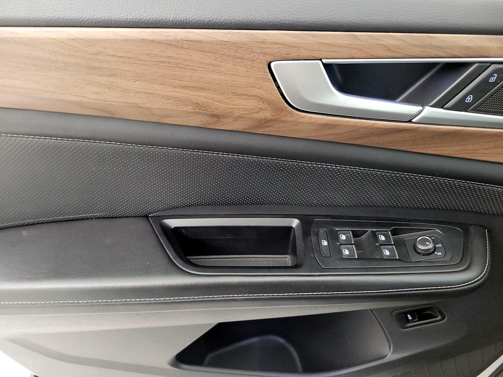 Thumbnail: 2024 Volkswagen Atlas - 10