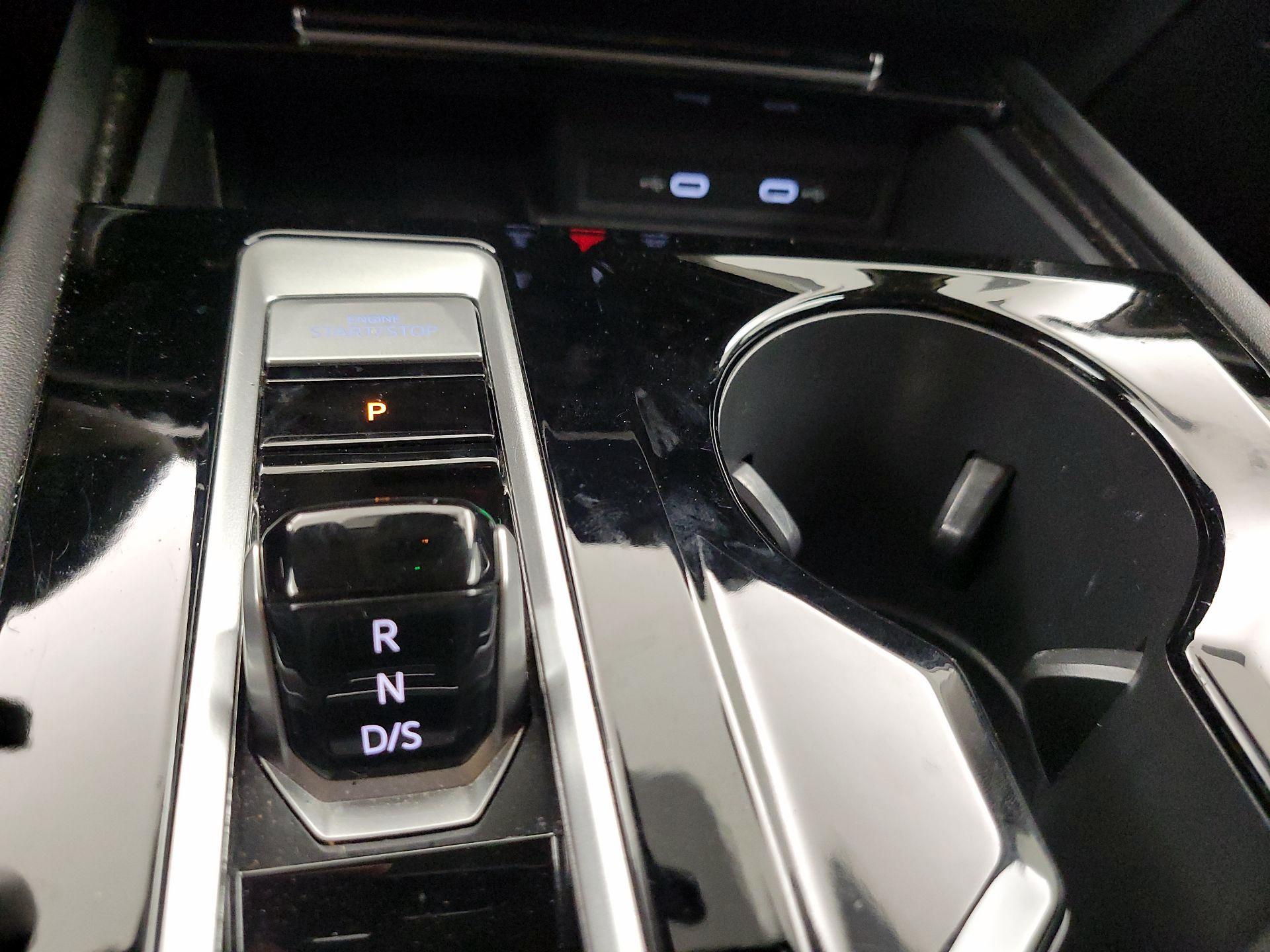 Thumbnail: 2024 Volkswagen Atlas - 15