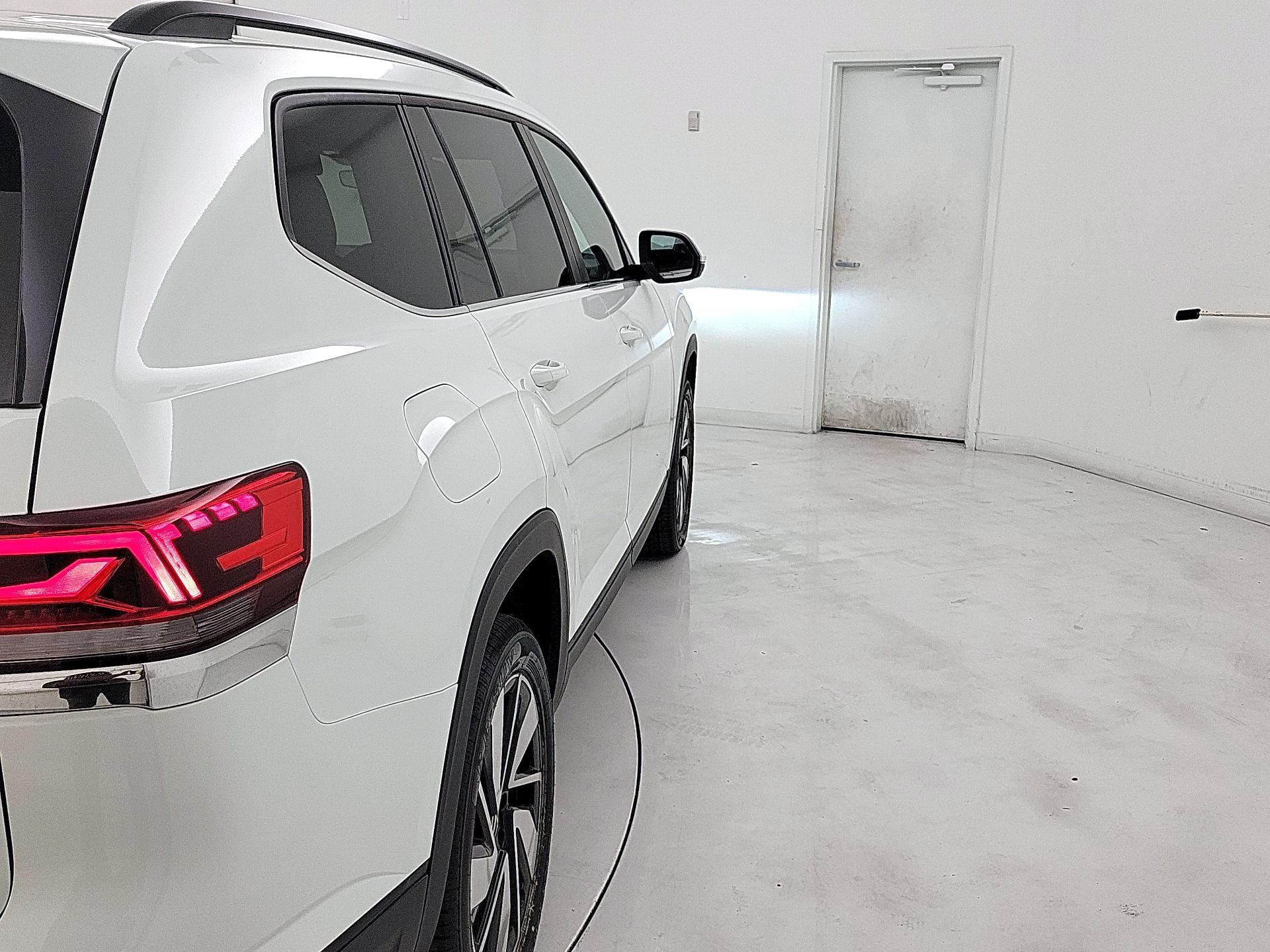 Thumbnail: 2024 Volkswagen Atlas - 5