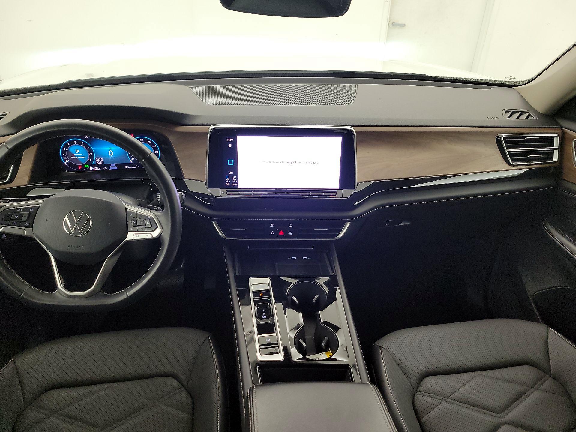 Thumbnail: 2024 Volkswagen Atlas - 8