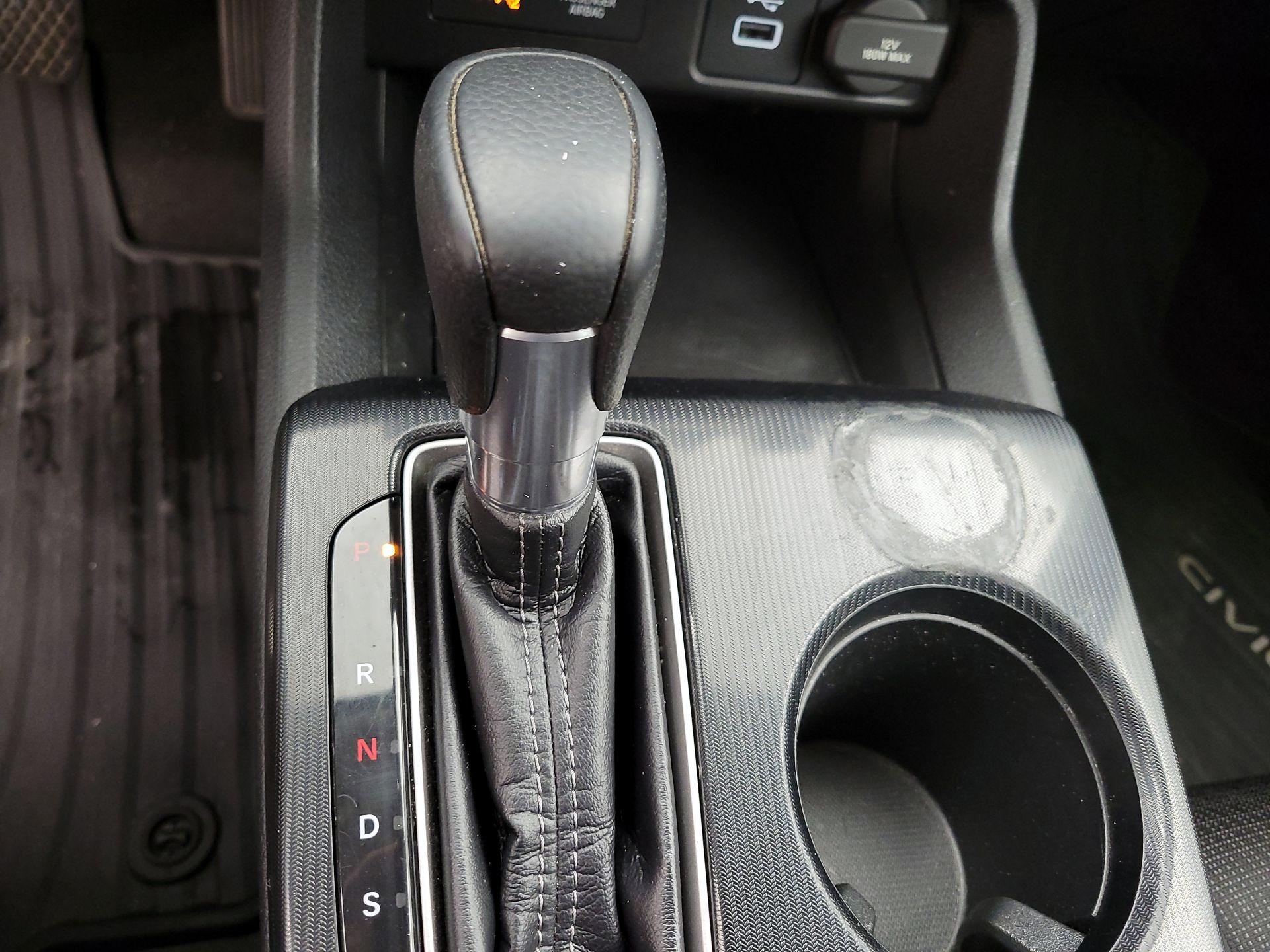 Thumbnail: 2022 Honda Civic - 17