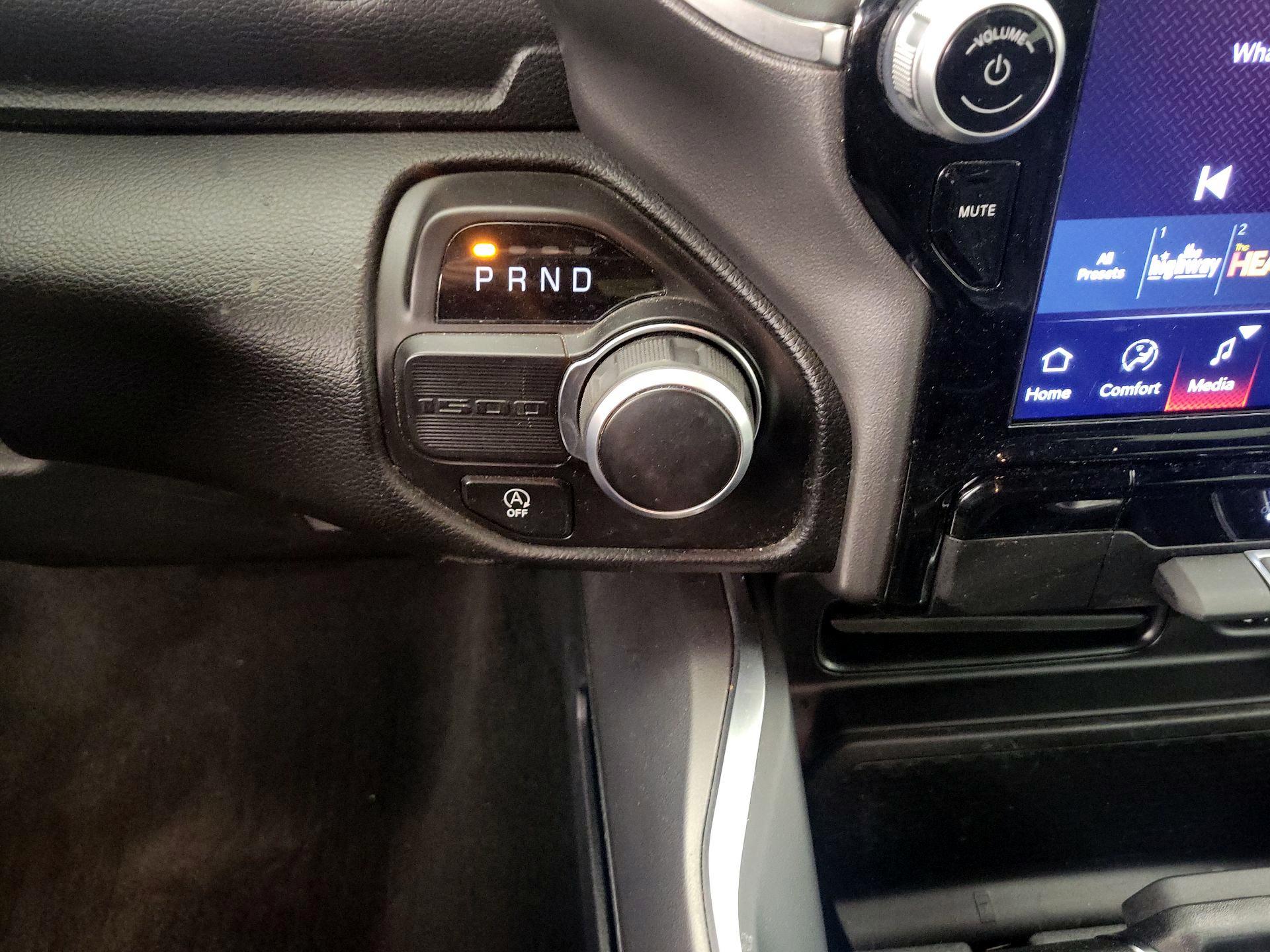 Thumbnail: 2024 RAM 1500 - 18