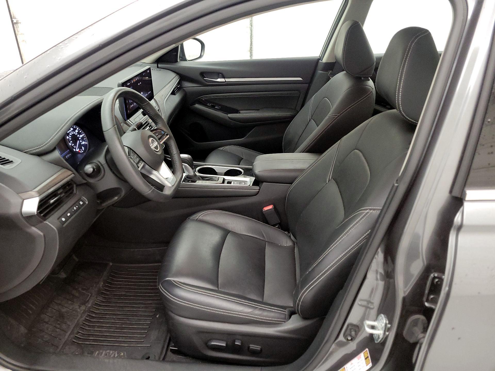 Thumbnail: 2023 Nissan Altima - 11