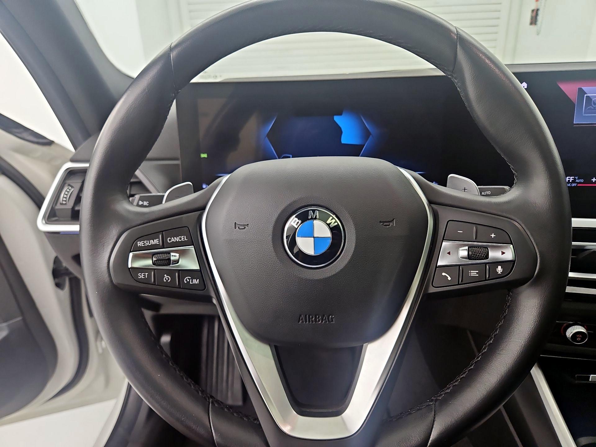 Thumbnail: 2023 BMW 3 Series - 10