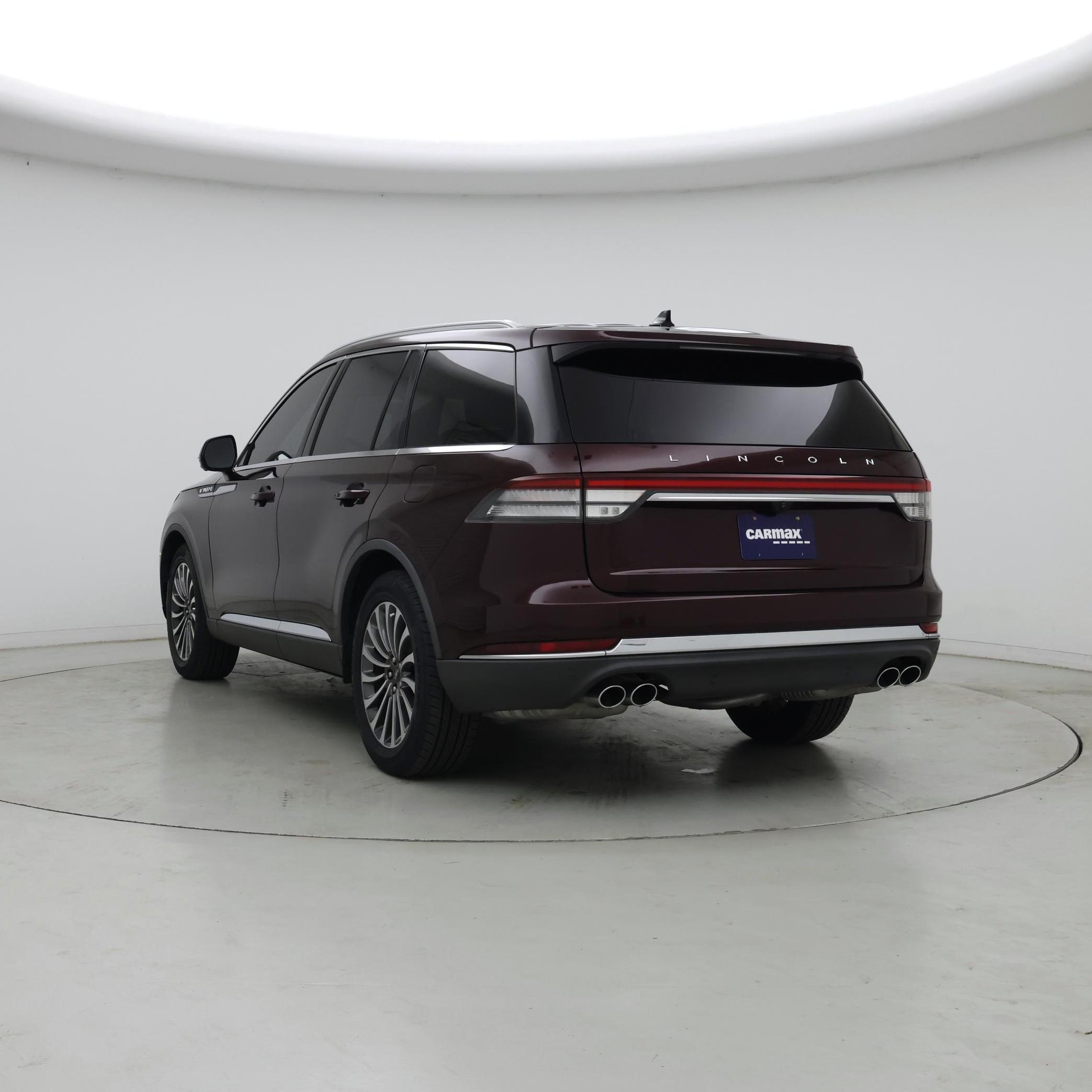 Thumbnail: 2022 Lincoln Aviator - 2