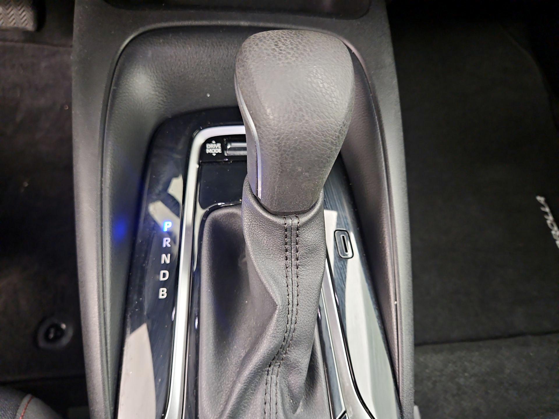 Thumbnail: 2023 Toyota Corolla - 18