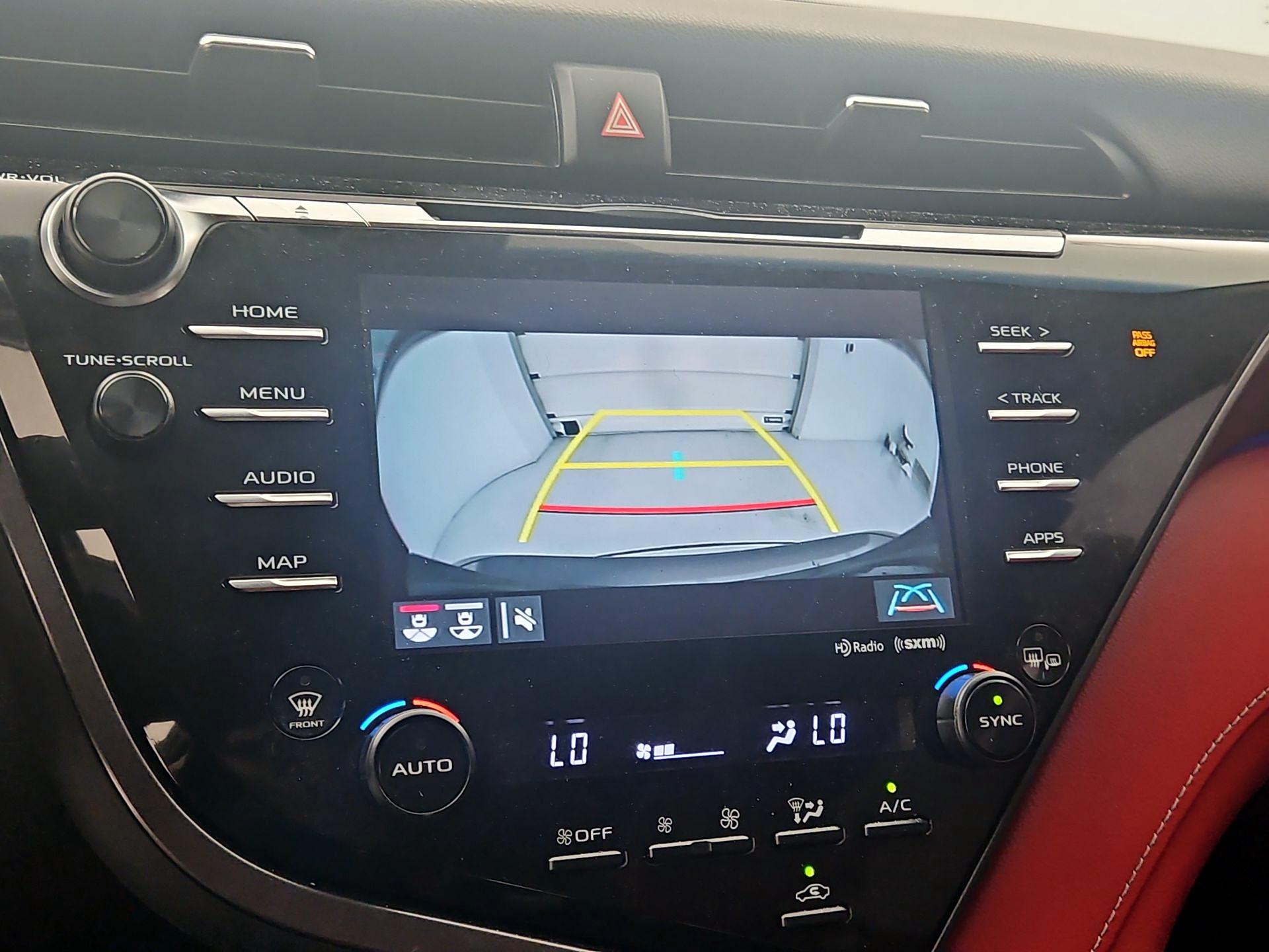 Thumbnail: 2020 Toyota Camry - 14