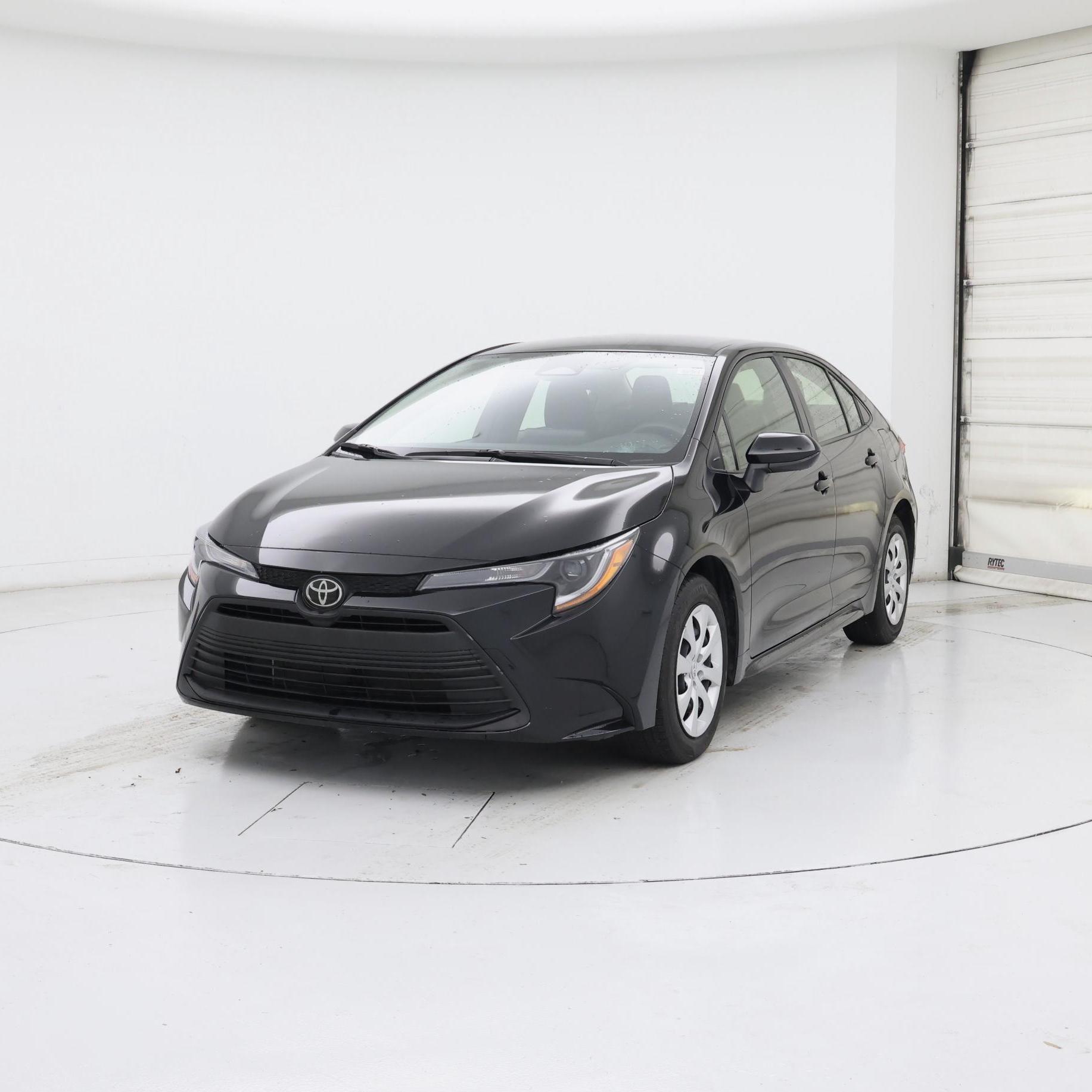 Thumbnail: 2023 Toyota Corolla - 4