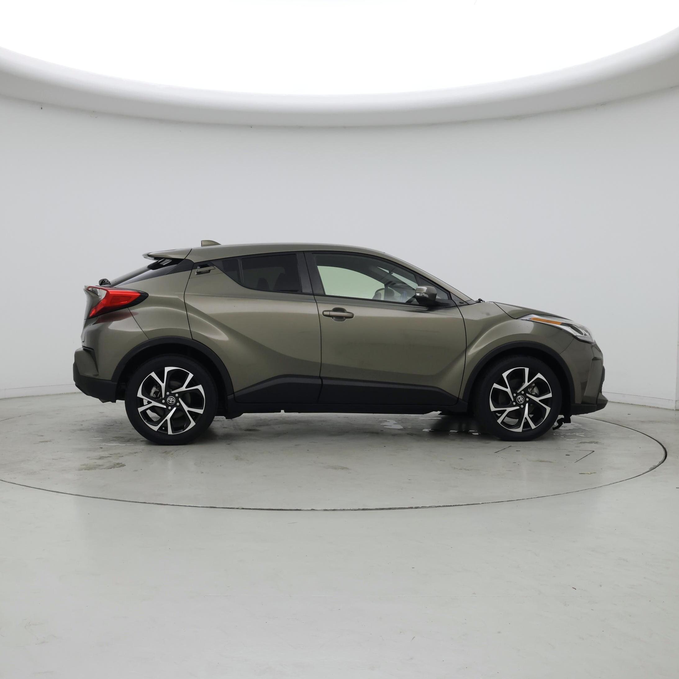 Thumbnail: 2021 Toyota C-HR - 7