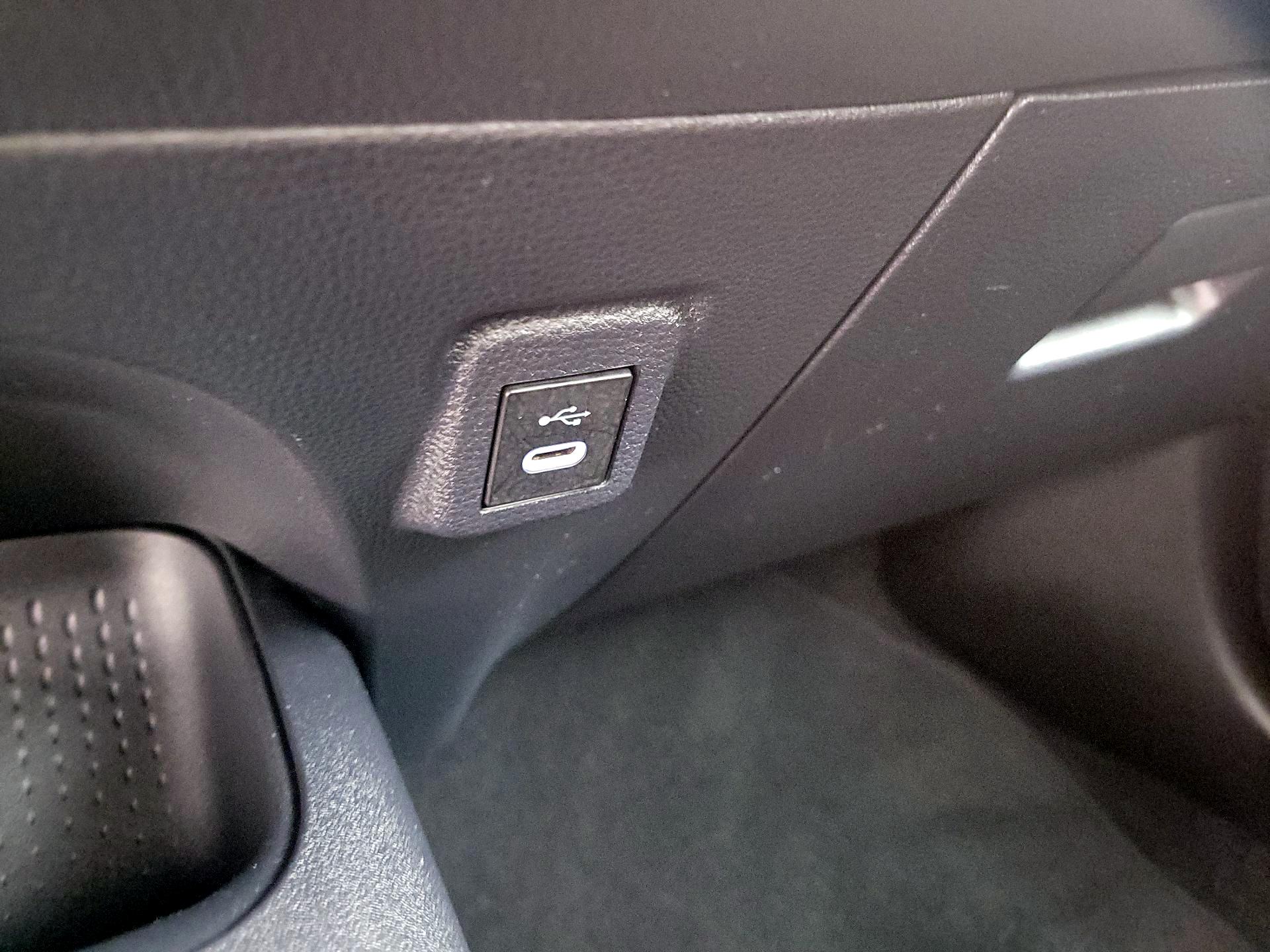 Thumbnail: 2024 Toyota Corolla - 19