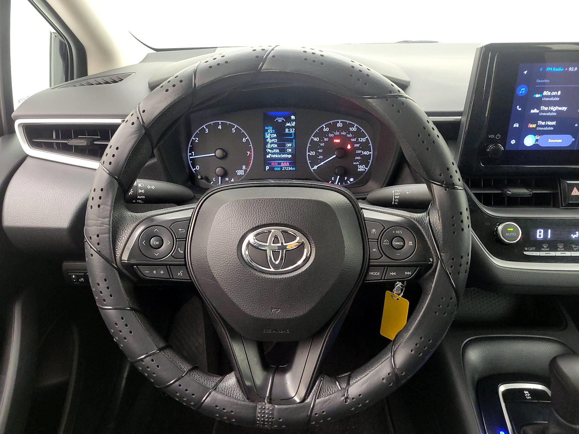 Thumbnail: 2023 Toyota Corolla - 10