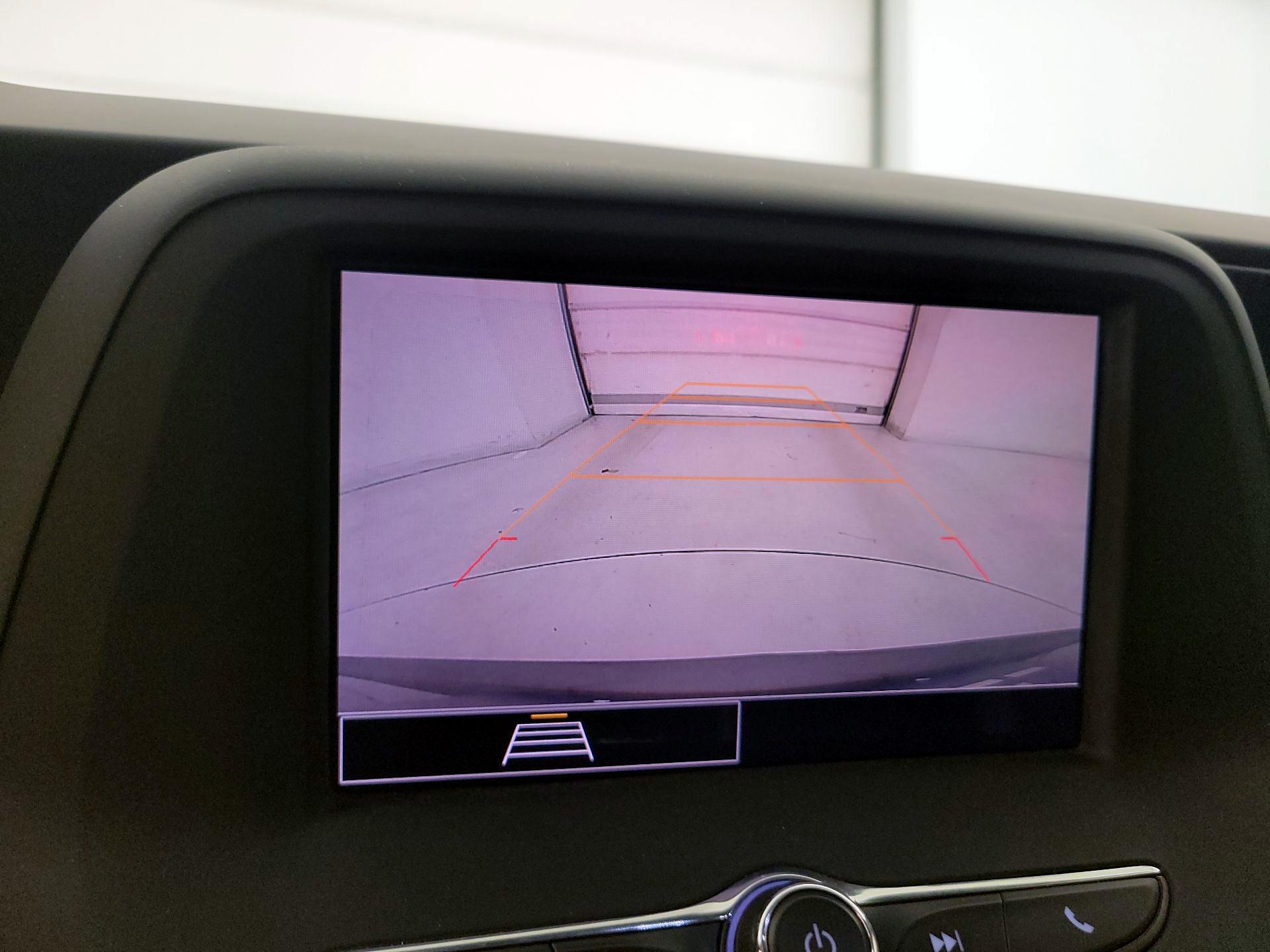 Thumbnail: 2021 Chevrolet Camaro - 14