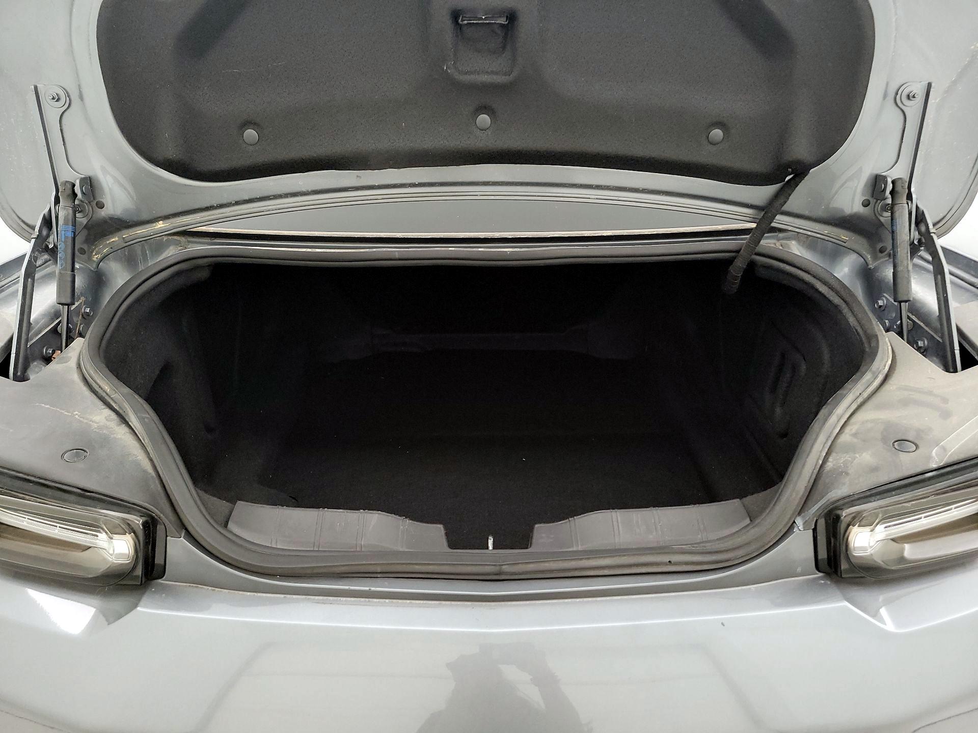 Thumbnail: 2021 Chevrolet Camaro - 19