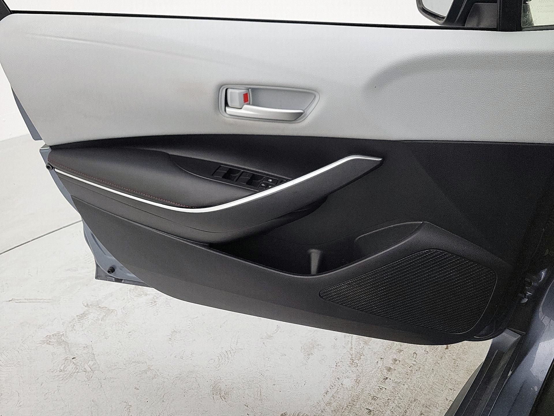 Thumbnail: 2023 Toyota Corolla - 12