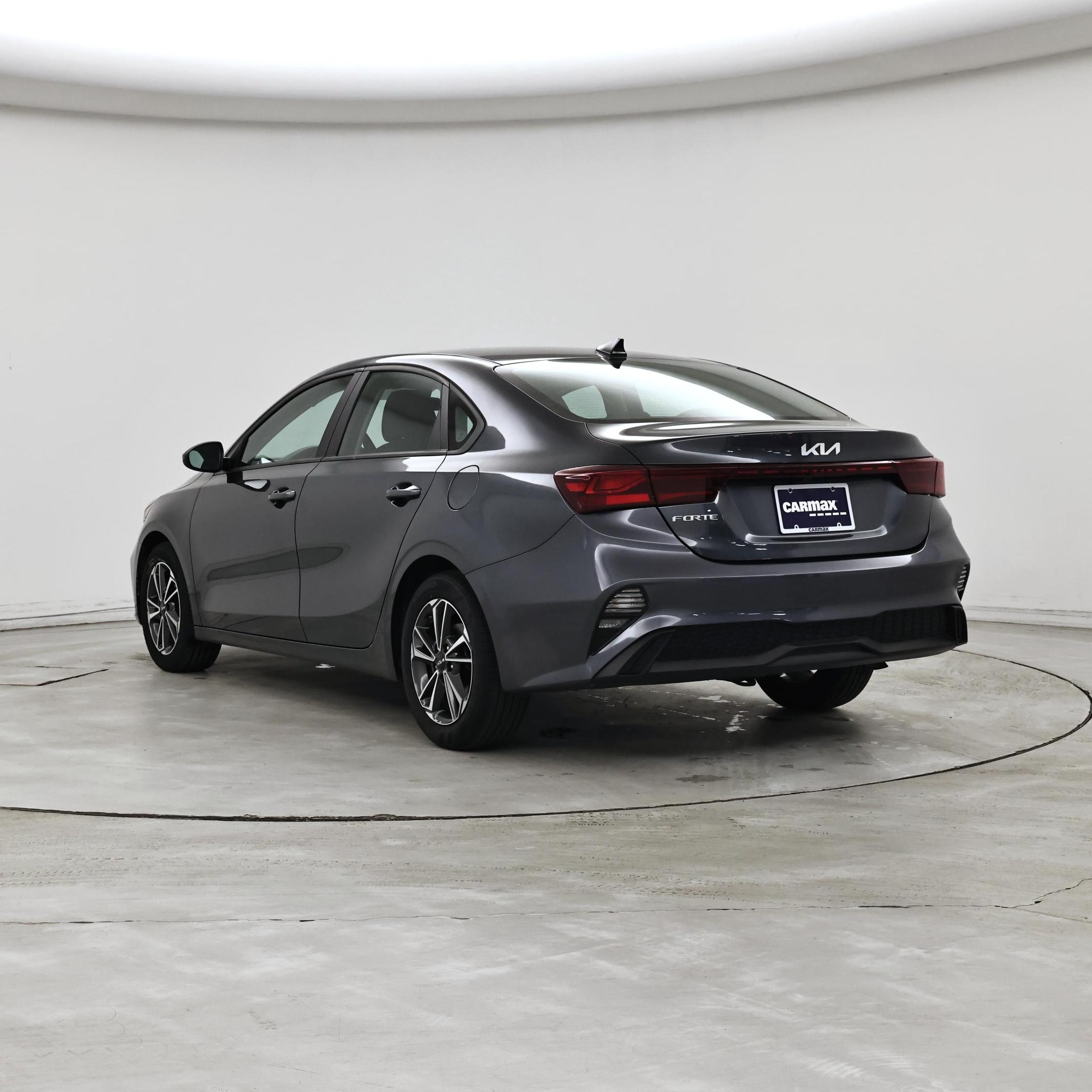 Thumbnail: 2023 Kia Forte - 2