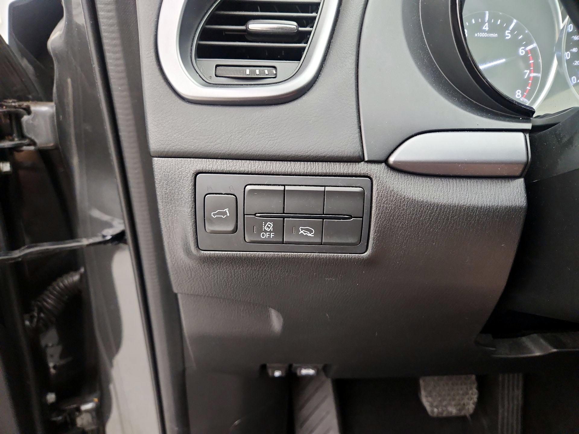 Thumbnail: 2023 Mazda CX-9 - 13