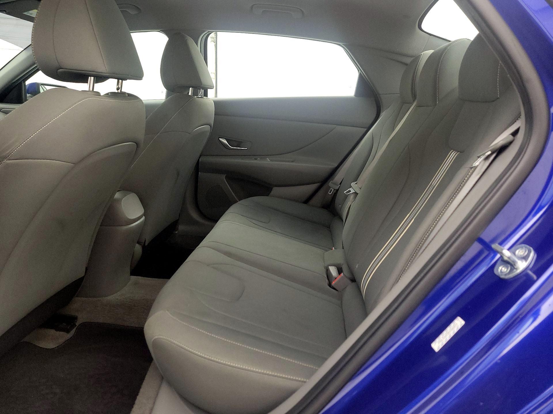 Thumbnail: 2023 Hyundai Elantra - 19