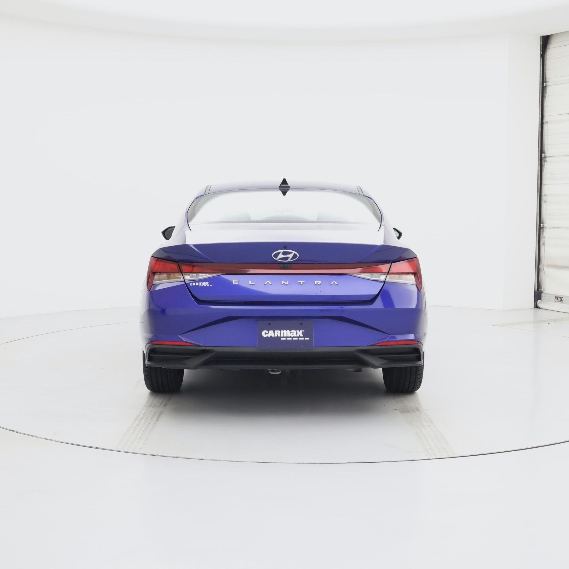 Thumbnail: 2023 Hyundai Elantra - 6