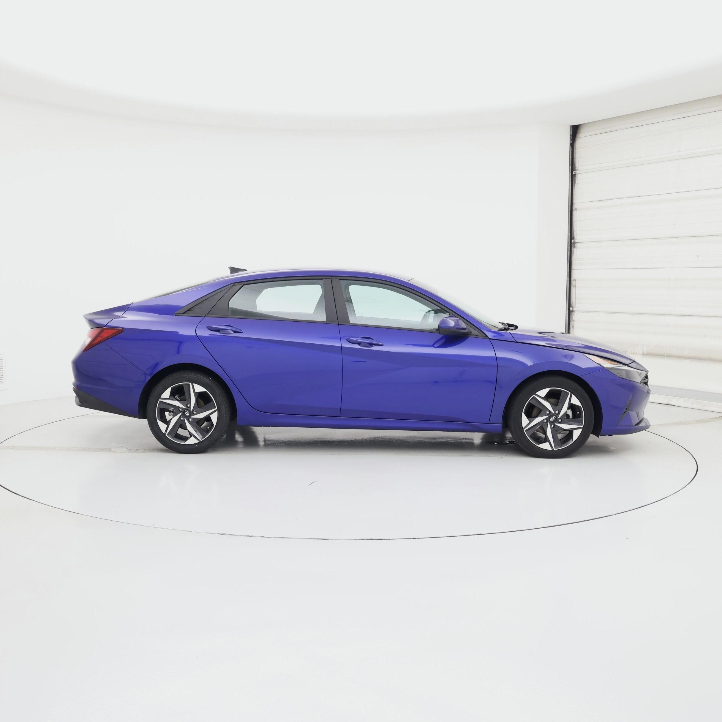 Thumbnail: 2023 Hyundai Elantra - 7