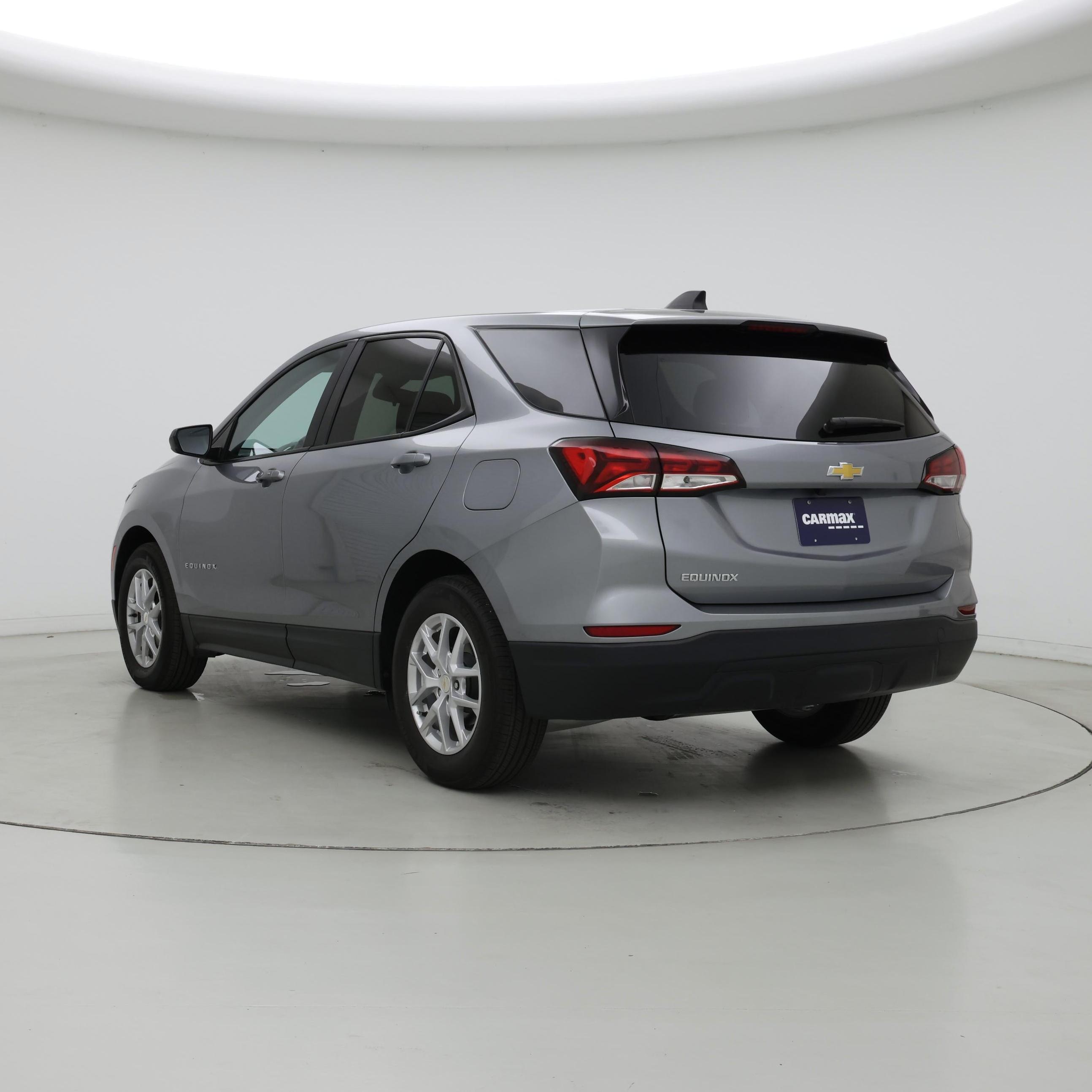 Thumbnail: 2023 Chevrolet Equinox - 2