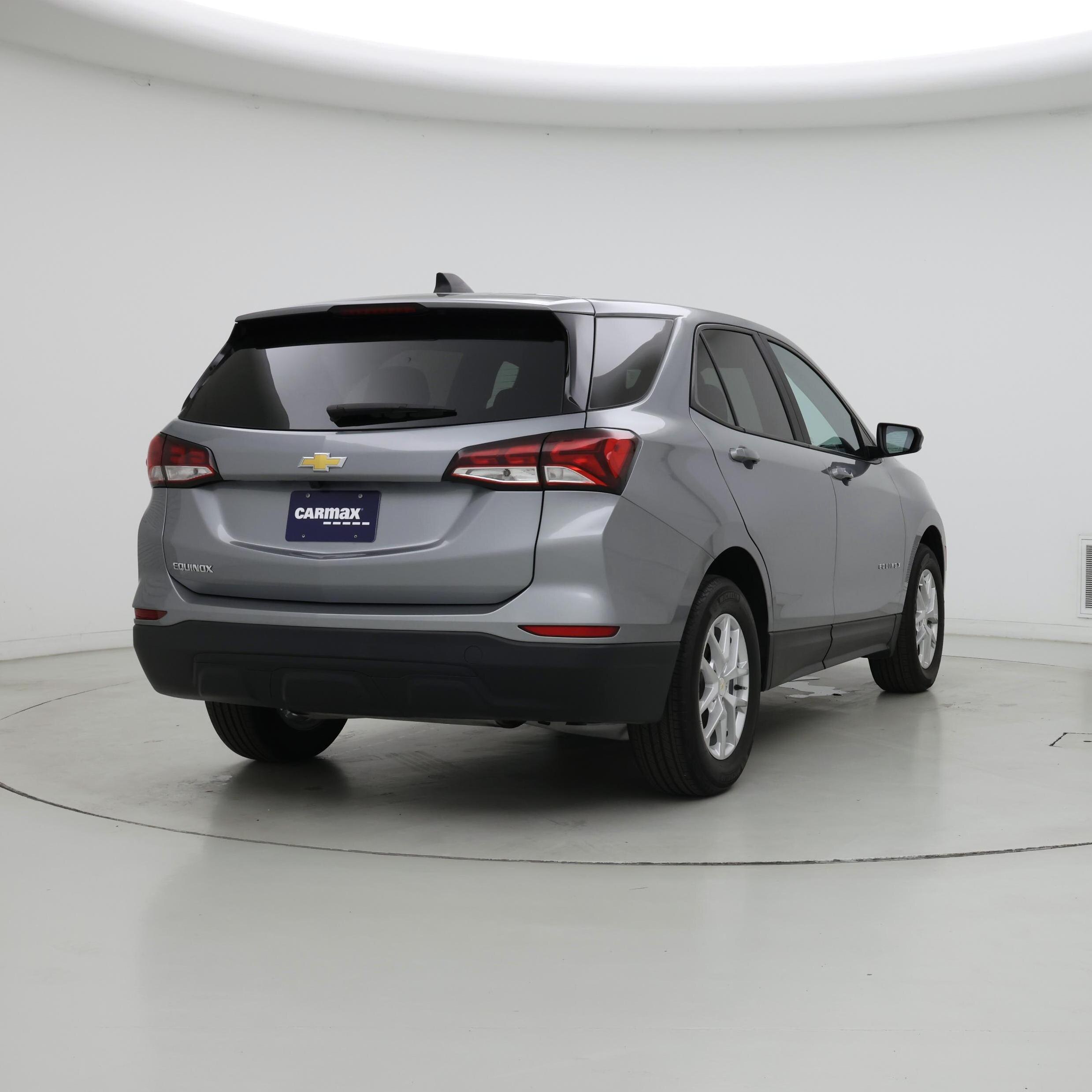 Thumbnail: 2023 Chevrolet Equinox - 8