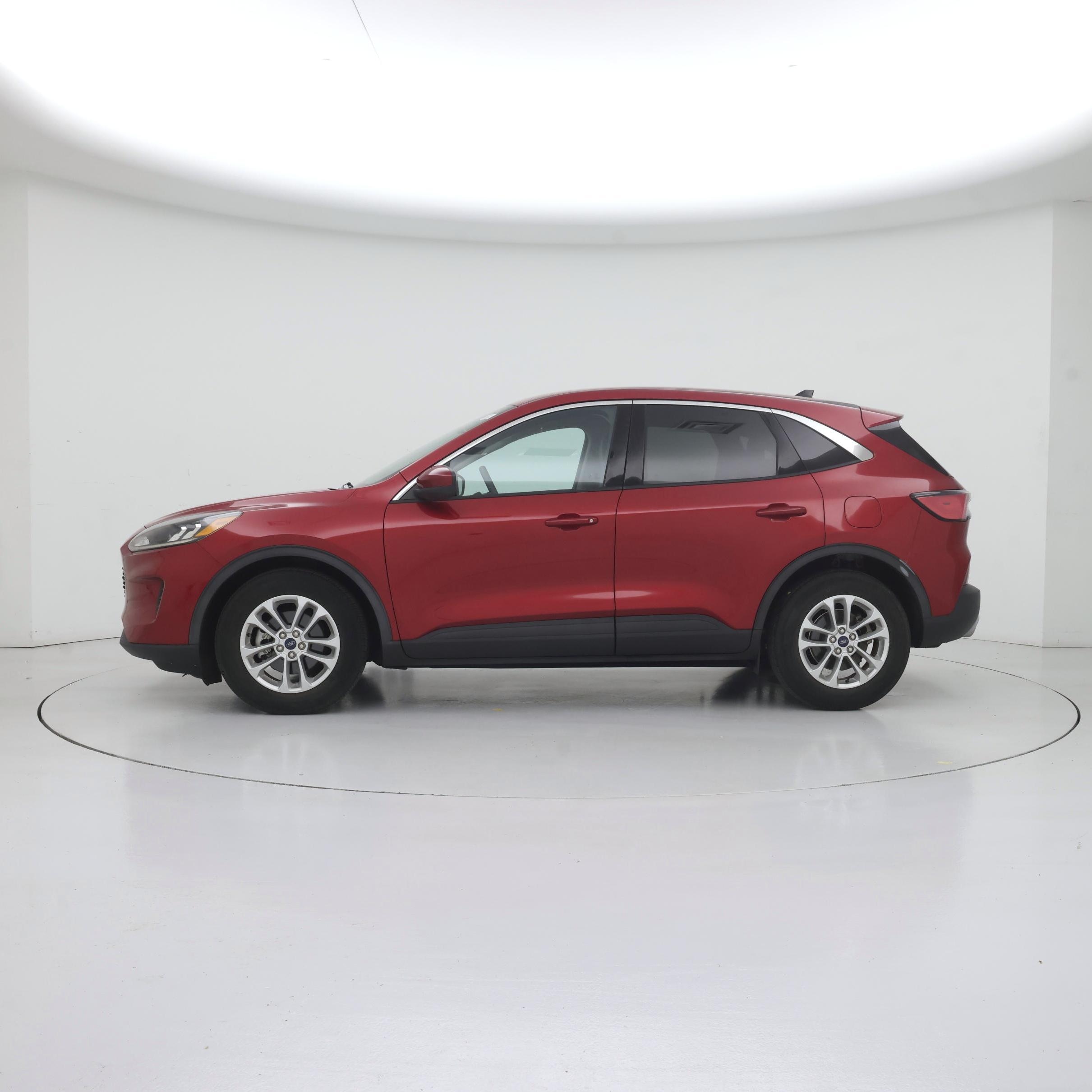 Thumbnail: 2020 Ford Escape - 3
