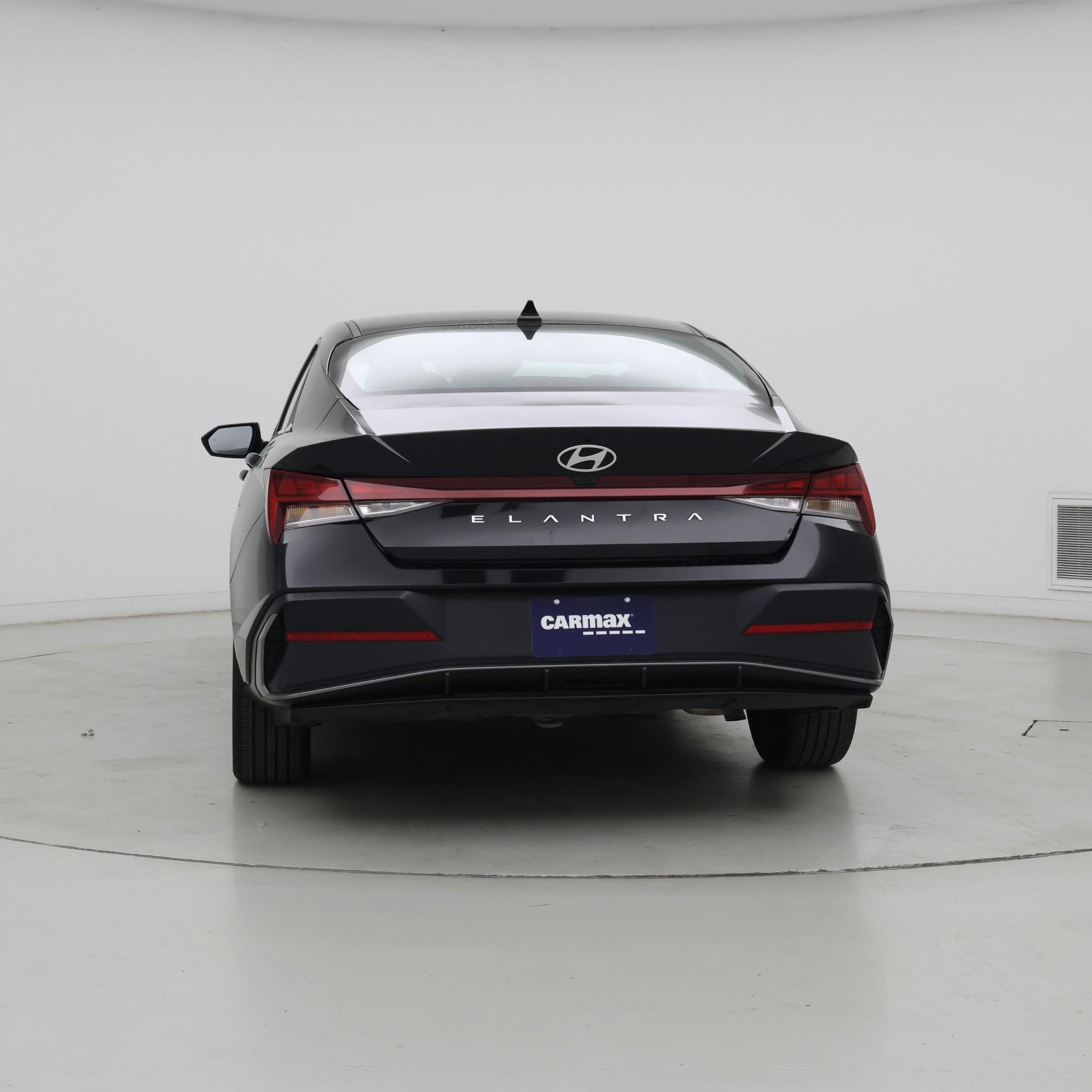 Thumbnail: 2025 Hyundai Elantra - 6